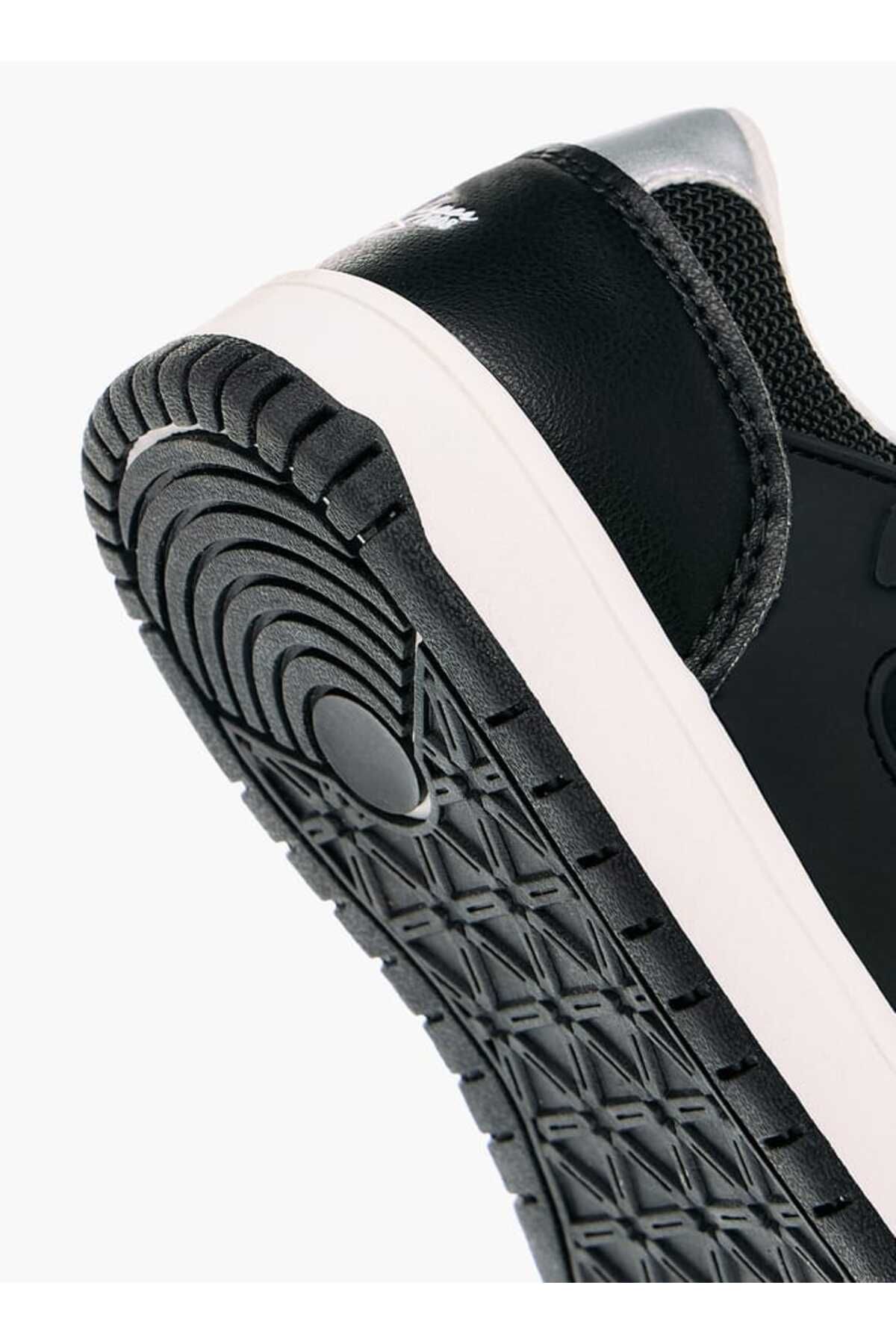 Lee Cooper-أحذية رياضية للأولاد ذات كتل ملونة مع إغلاق بخطاف وحلقة 5