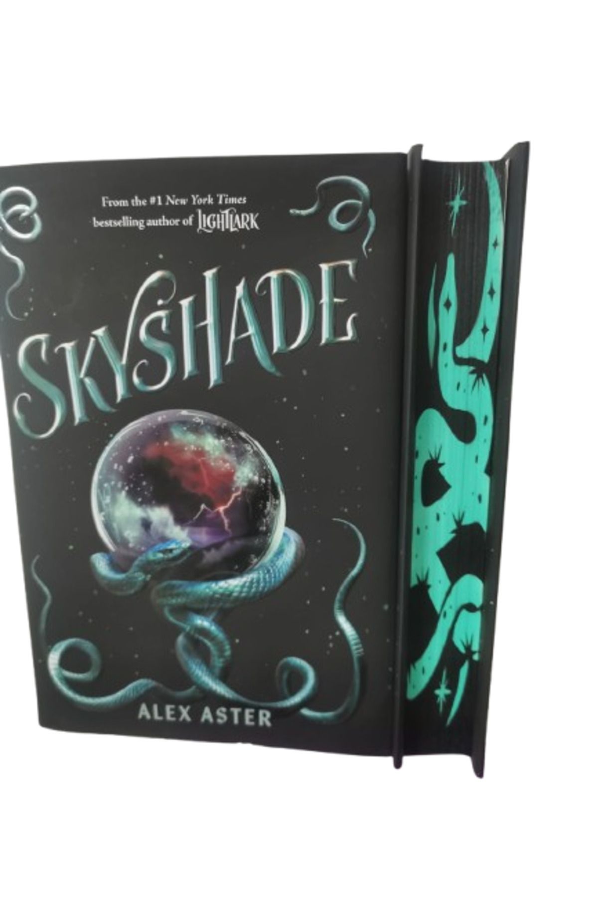 Macmillan-Skyshade Hardcover Sprayed Edge 1