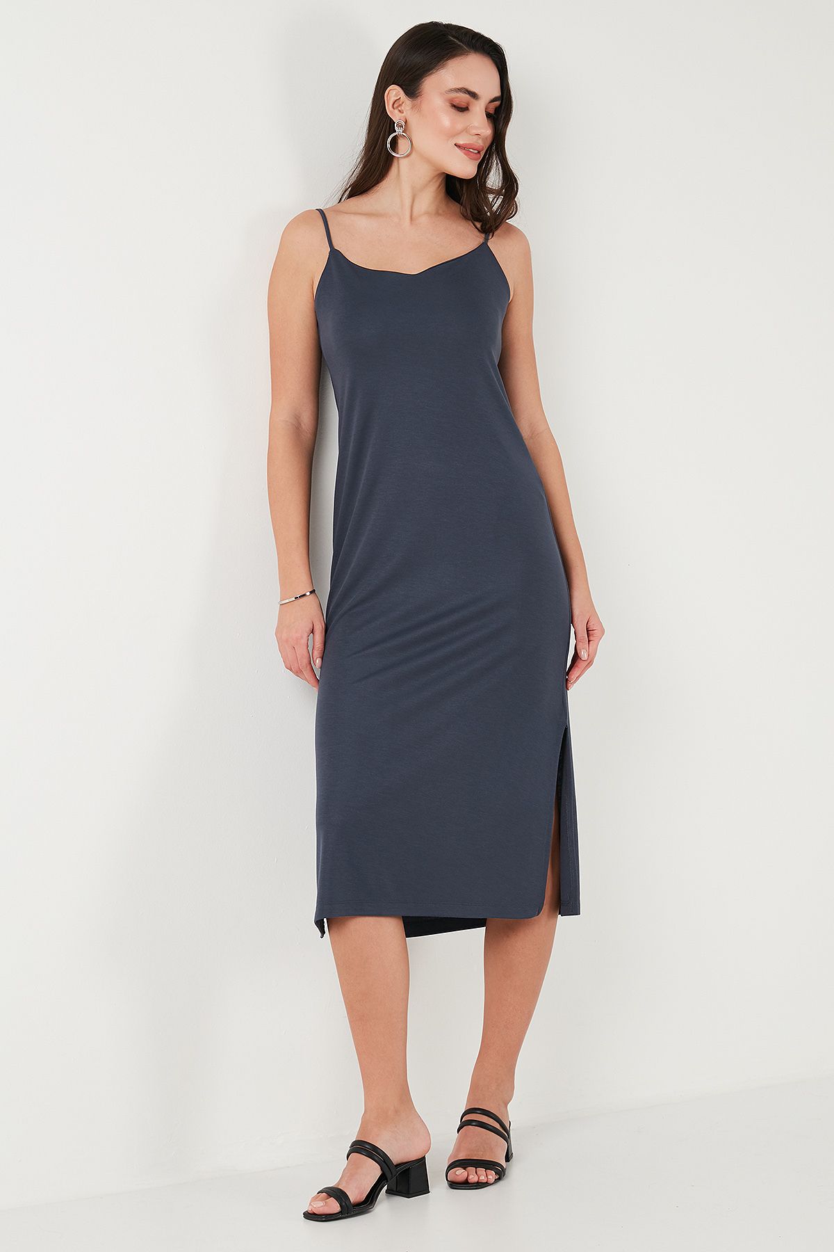 Lela-Regular Fit Rope Strap Slit Detail Midi Dress Dress 5866128 5