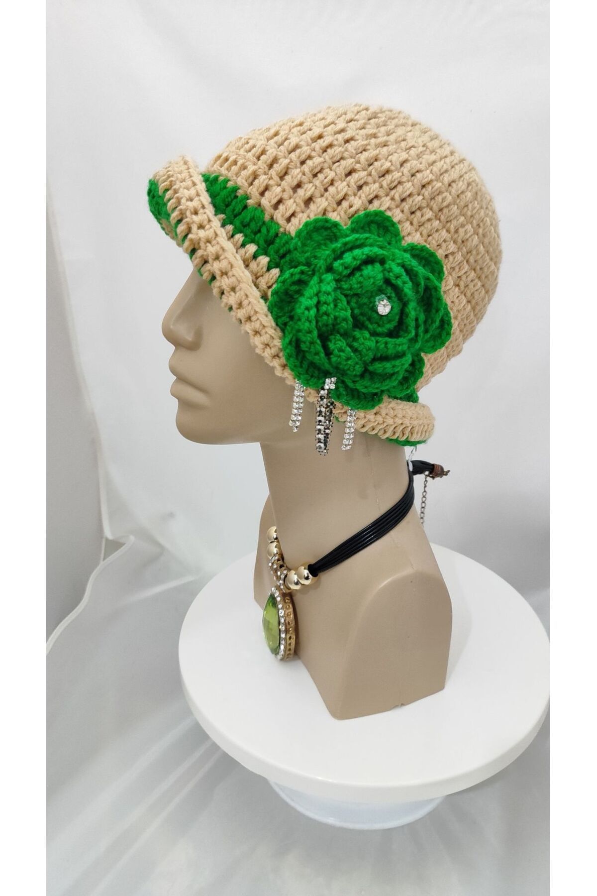drt tasarım-Green Beret - Mocha Mousse Design, Large Floral Hand Knitted Crochet 5