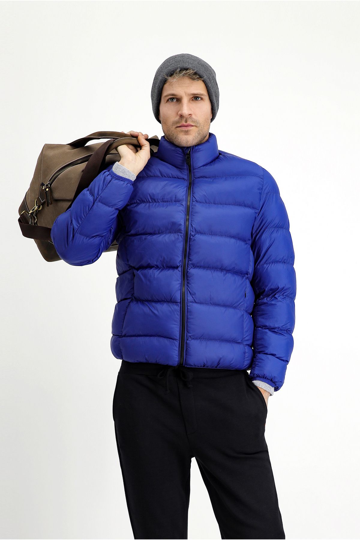 complete the look image