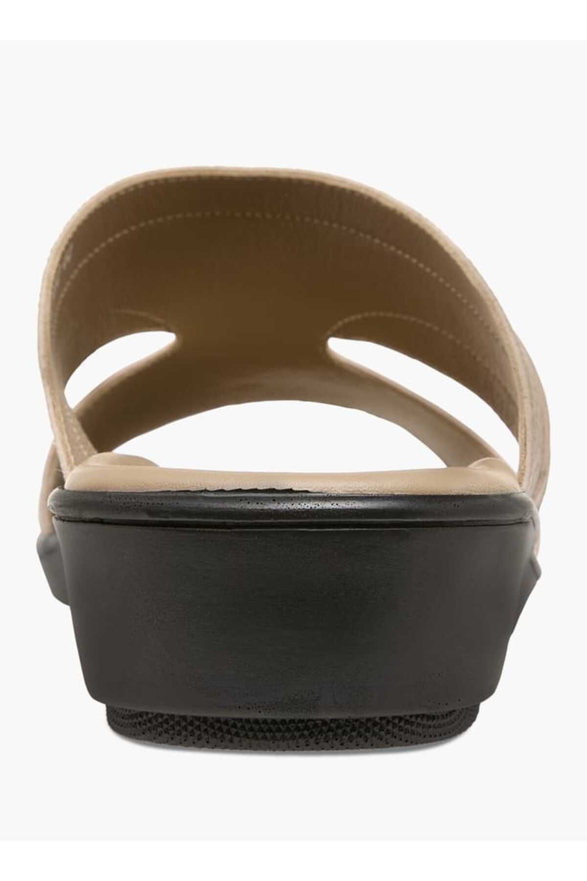 LBL by Shoexpress-LBL by Shoexpress Textured Slip-On Arabic Sandals 4