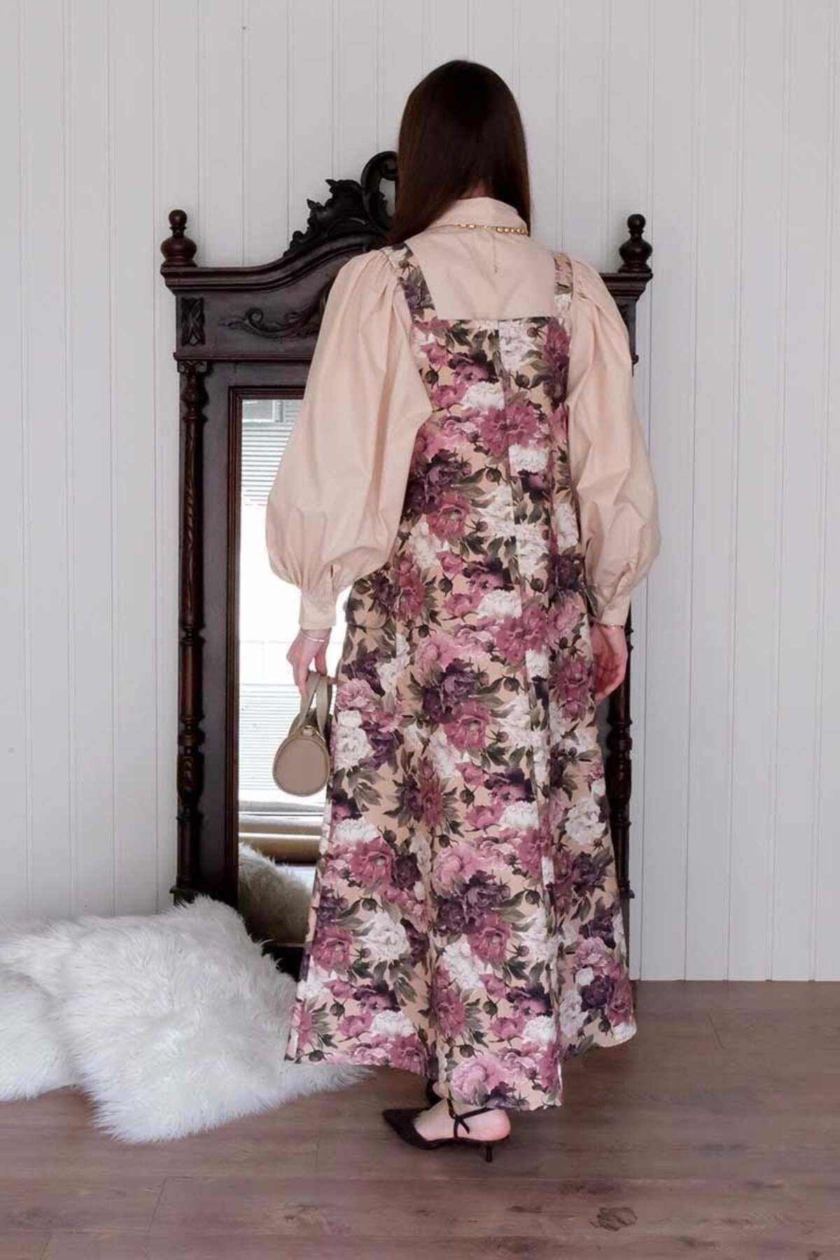 Ceylan Otantik-Purple Floral Print Linen Skirt Salopet & Cream Classic Collar Crop Shirt 8