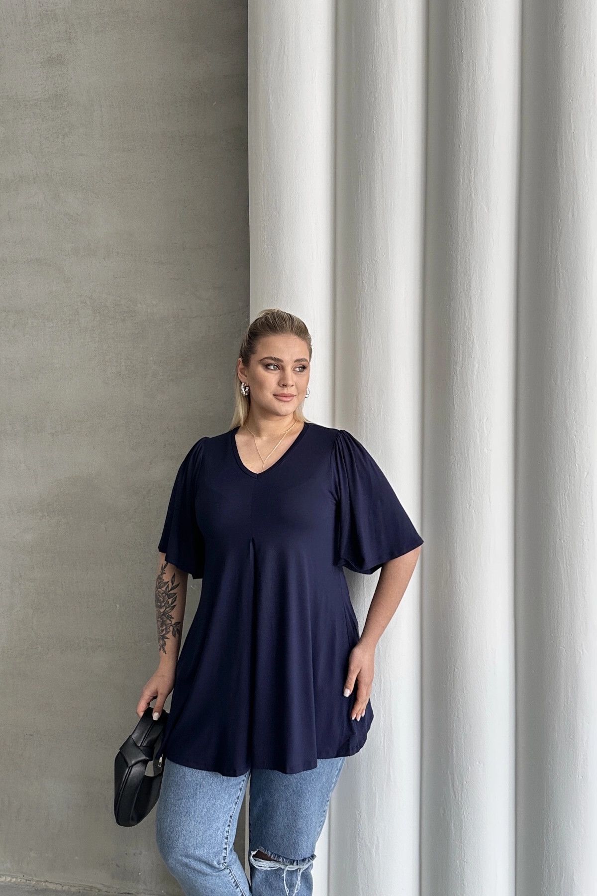 Stil Diva-Plus Size V-Neck Patternless Asymmetrical Cutout Lycra Blouse Mdl-6 6