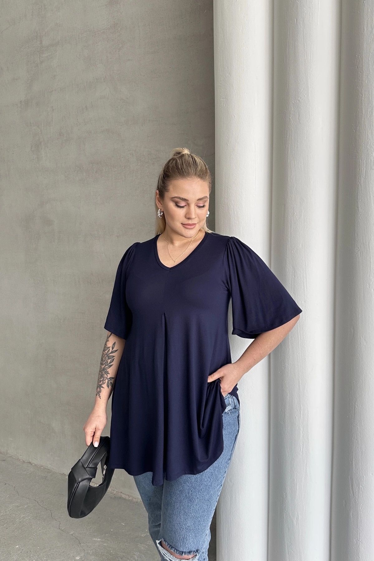 Stil Diva-Plus Size V-Neck Patternless Asymmetrical Cutout Lycra Blouse Mdl-6 4