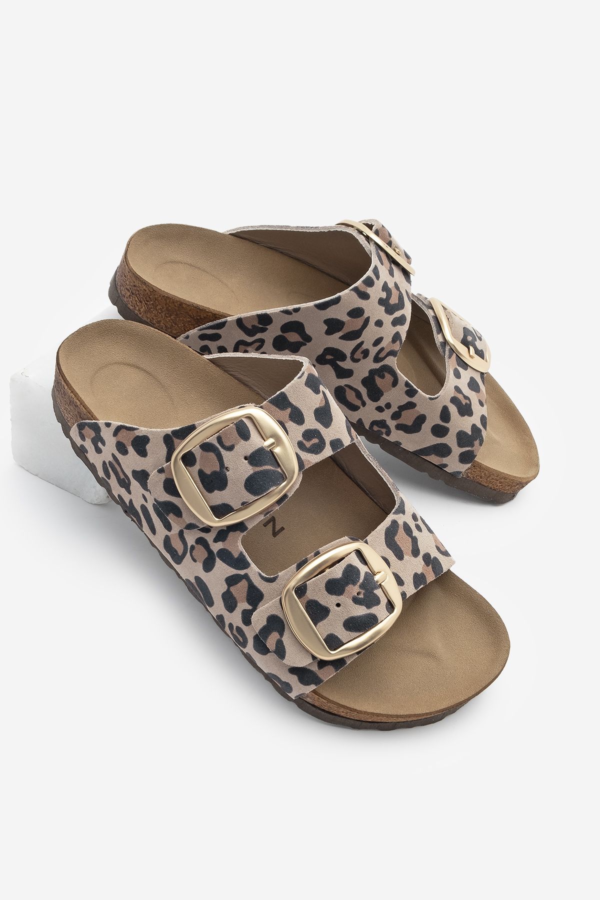 Marjin-Dámské pantofle Poly Beige s leopardím vzorem – pravá kůže, dvojité pruhy, podrážka Eva 1