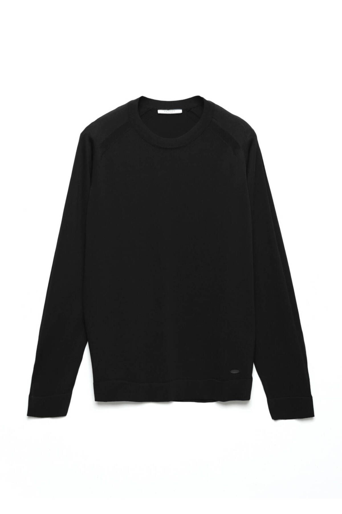 Ramsey-Knitwear Sweater 1