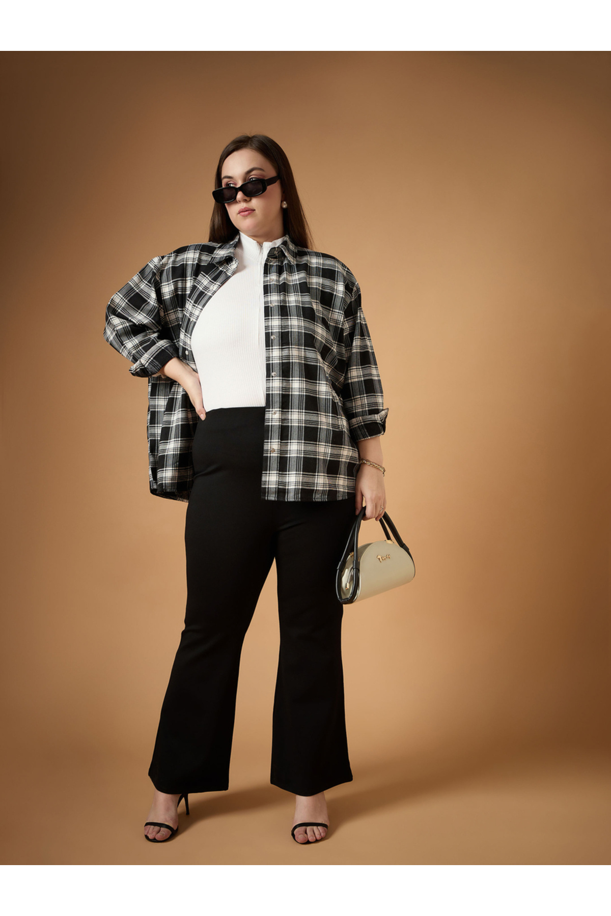 complete the look image