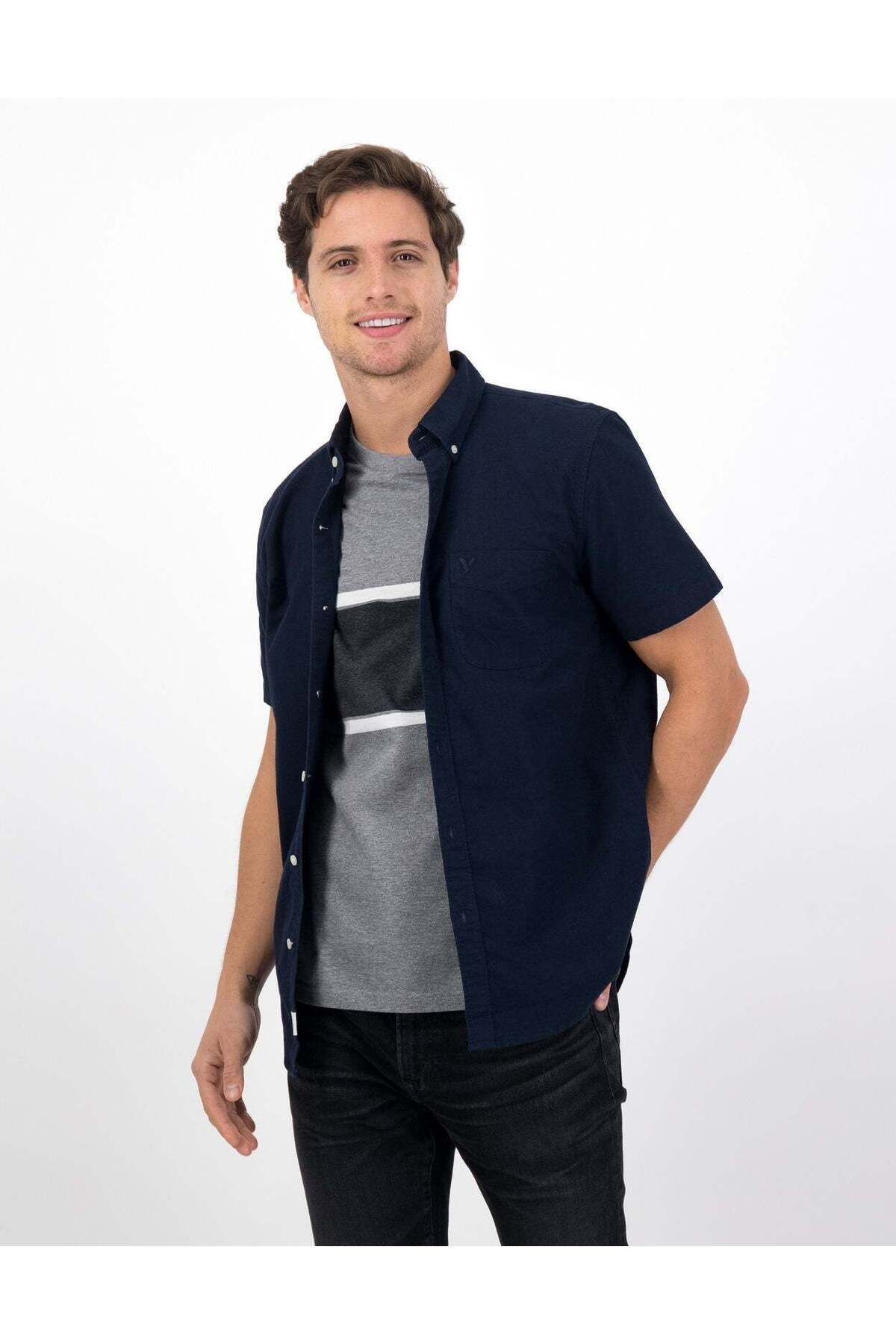 AMERICAN EAGLE-قميص AE Classic Fit Oxford بأكمام قصيرة وأزرار 1