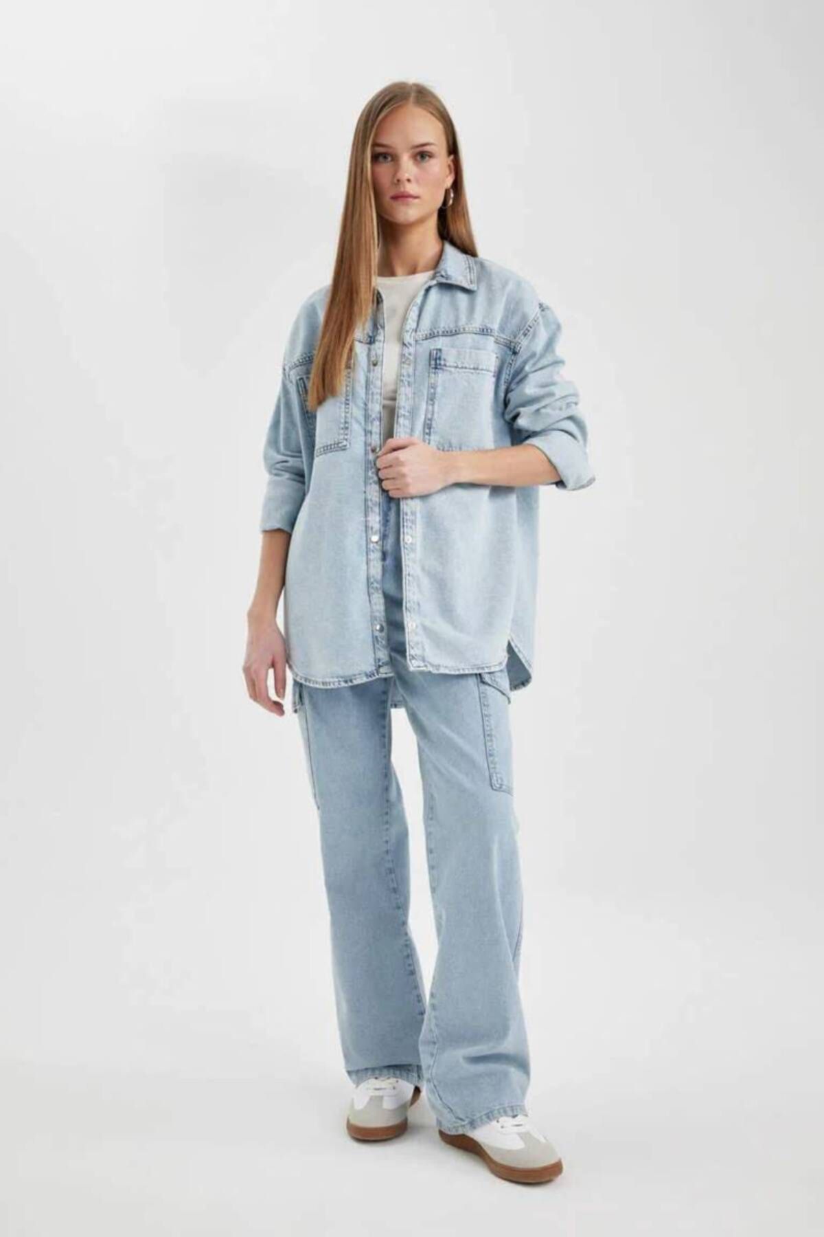 complete the look image