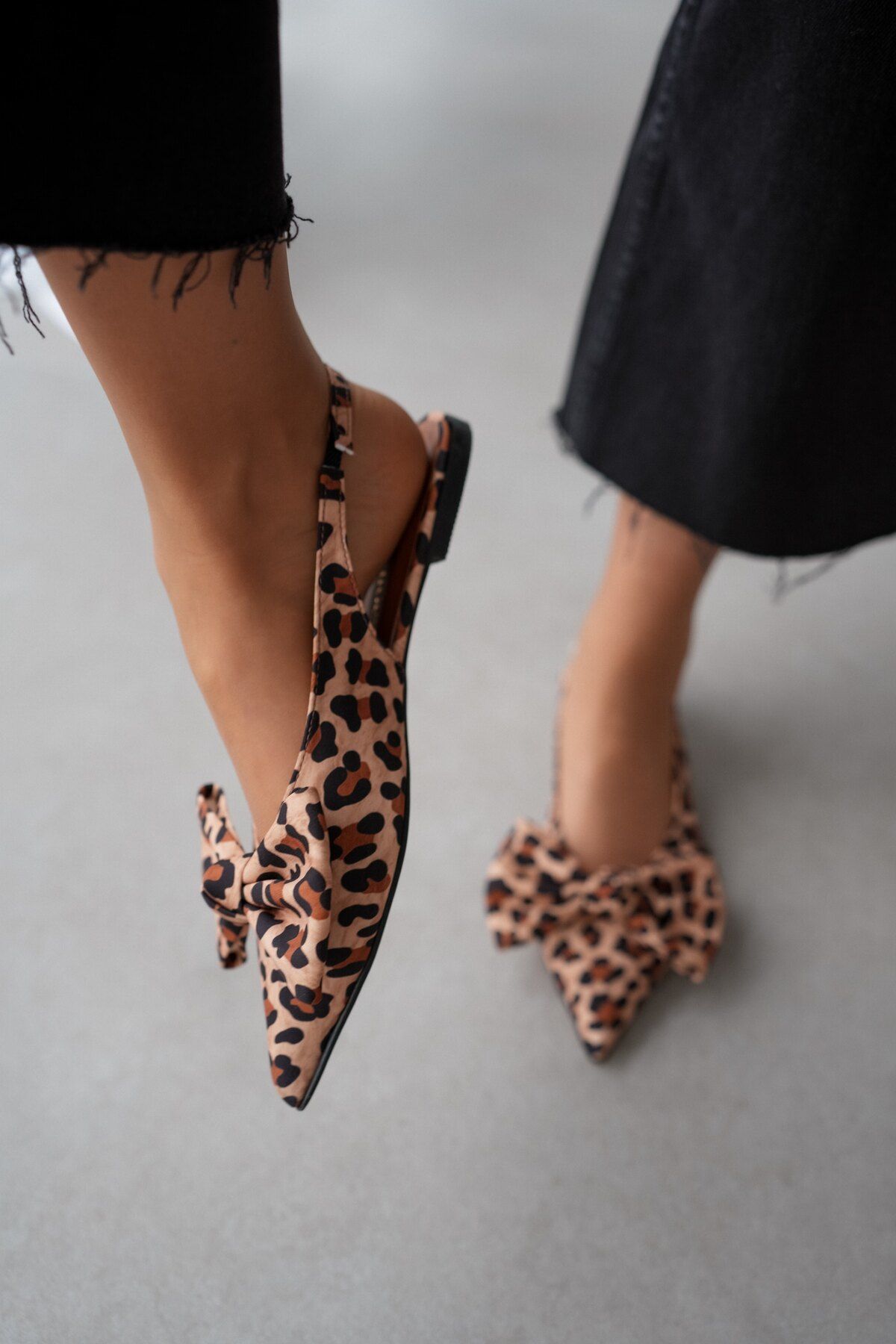 selinshoes-Balerini elastici pentru femei Milya cu vârf ascuțit cu fundă leopard - LEOPARD 4