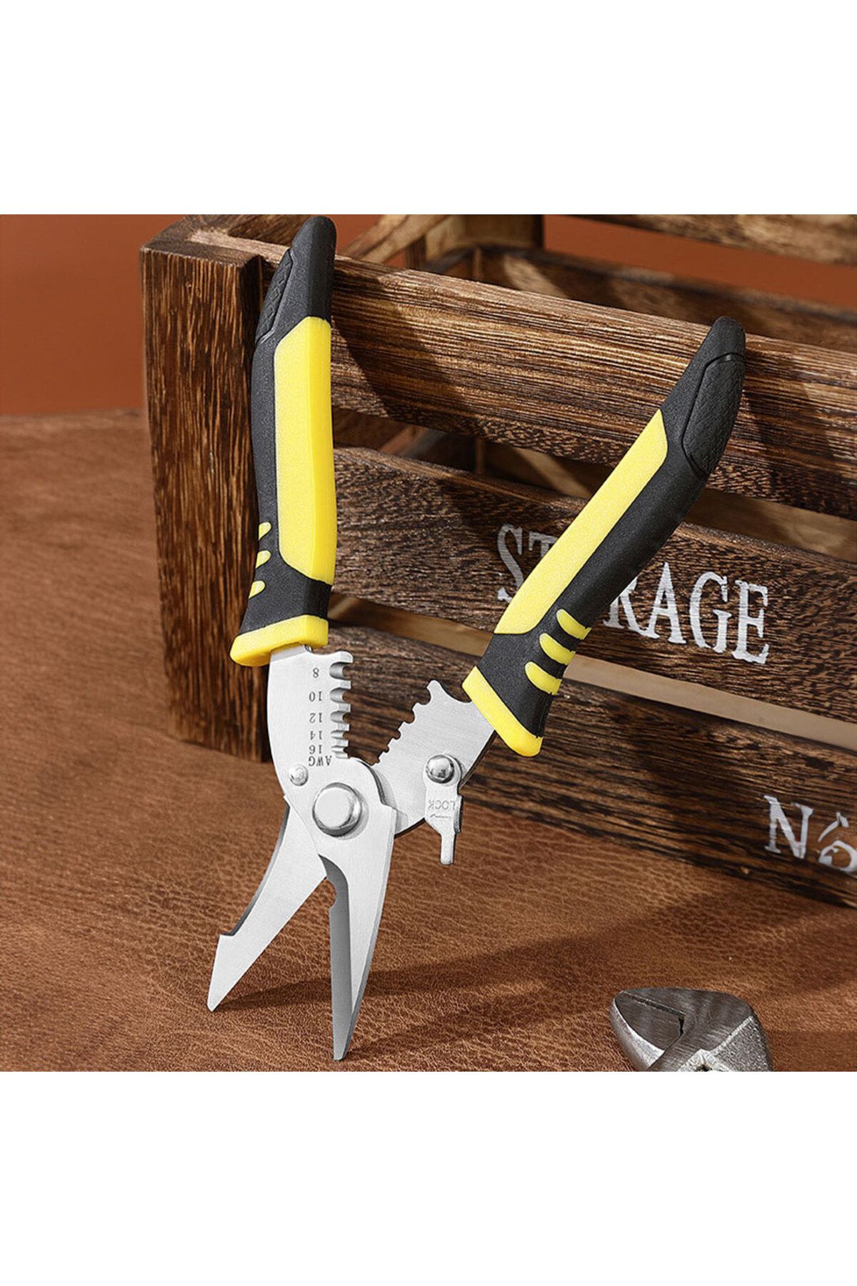 Generic-Cutting and stripping tool multi-functional 2