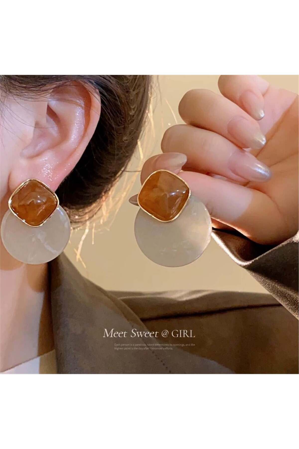 Pelin Aksesuar-Cream Brown Circle Earrings 1