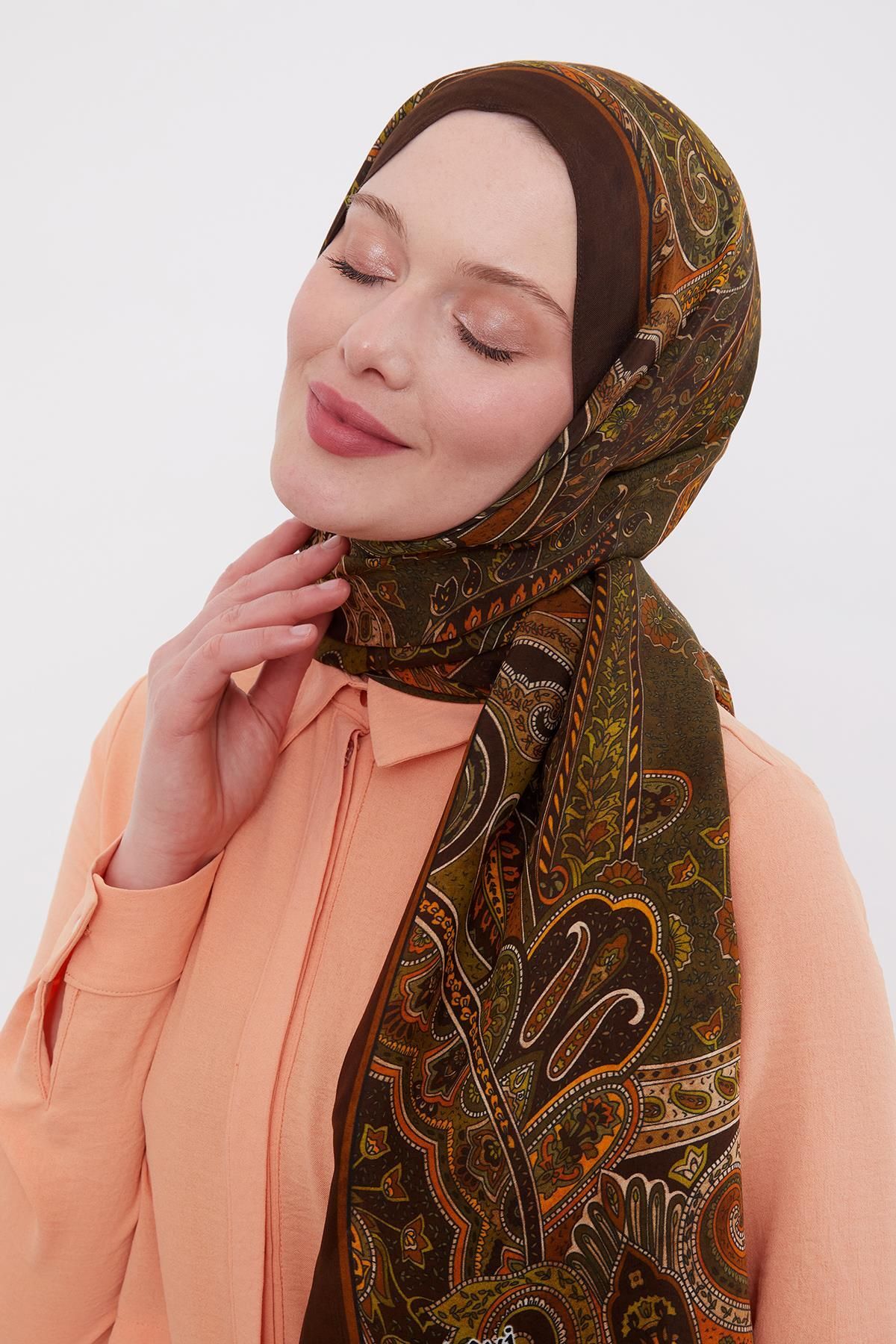 Levidor-Khaki Ethnic Pattern Royal Shawl 2