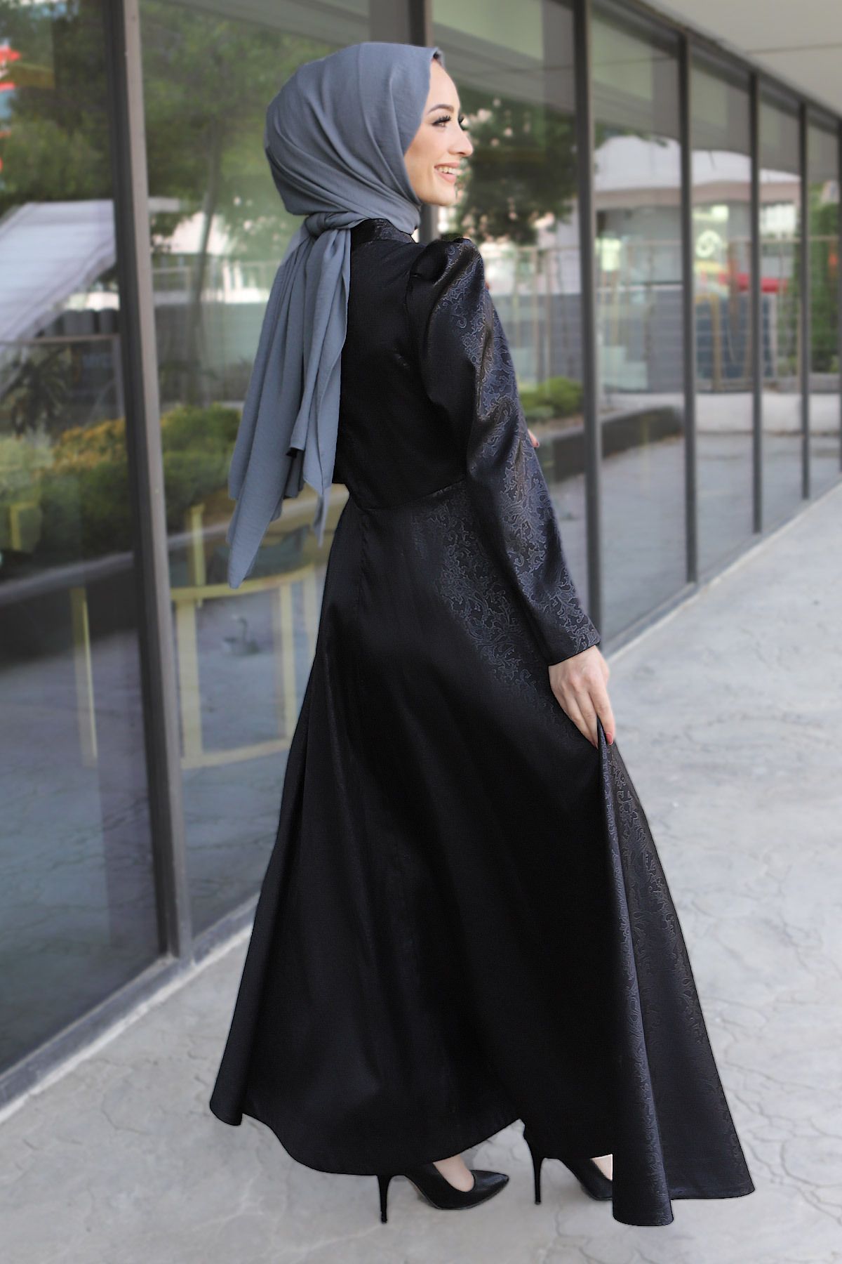 Tesettür Dünyası-Abendkleid mit Pailletten auf der Vorderseite Tsd220544 Schwarz 5