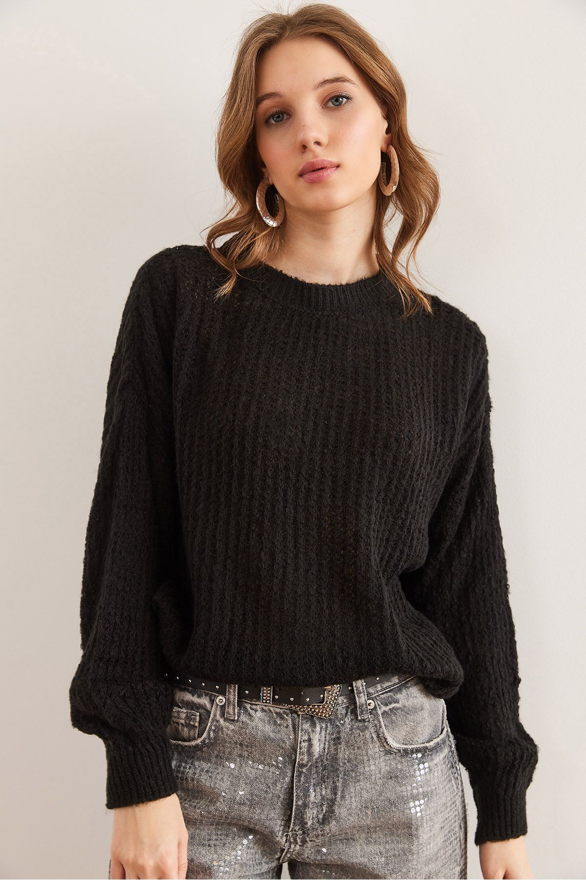 Olalook-Pulover negru de damă din tricotaje subțiri cu textura moale - KZK- 19000965 4