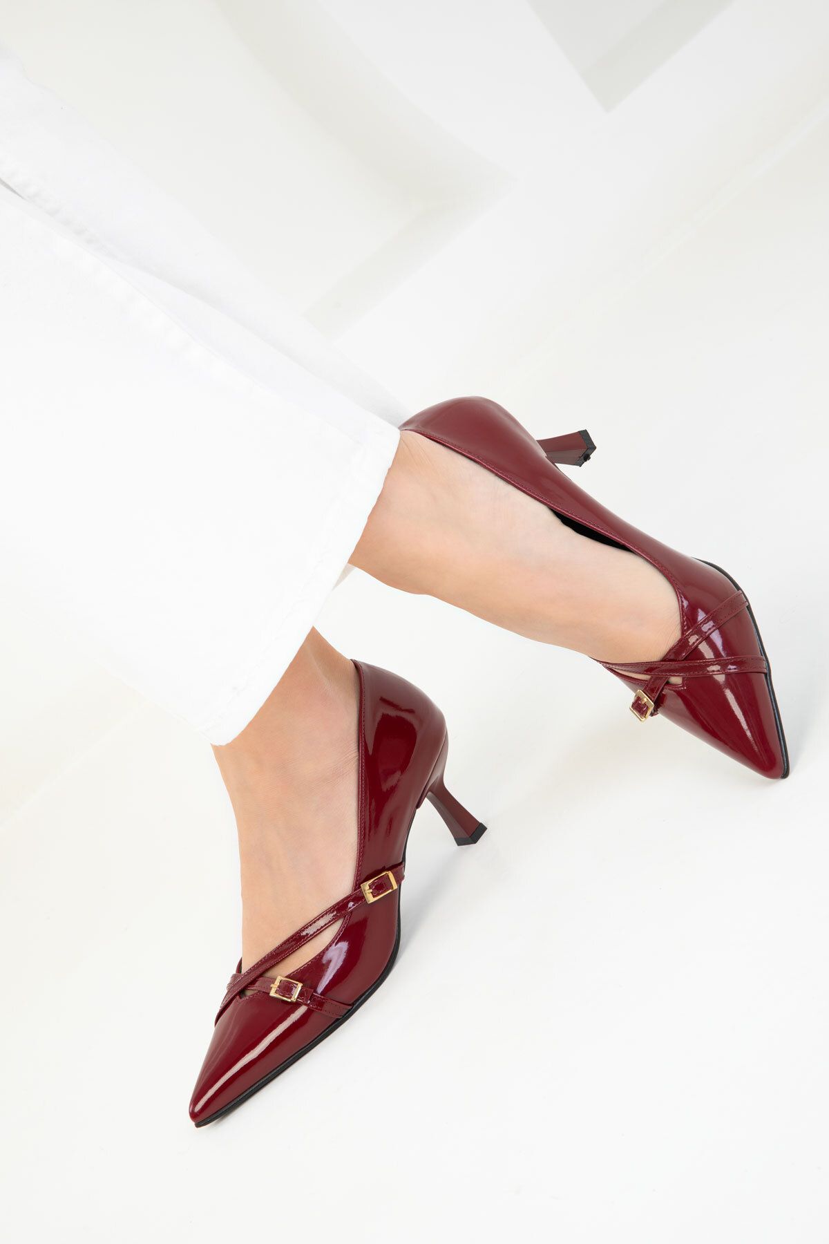 SOHO-Klassische Damenschuhe mit Absatz aus Lackleder in Weinrot – 19763 3
