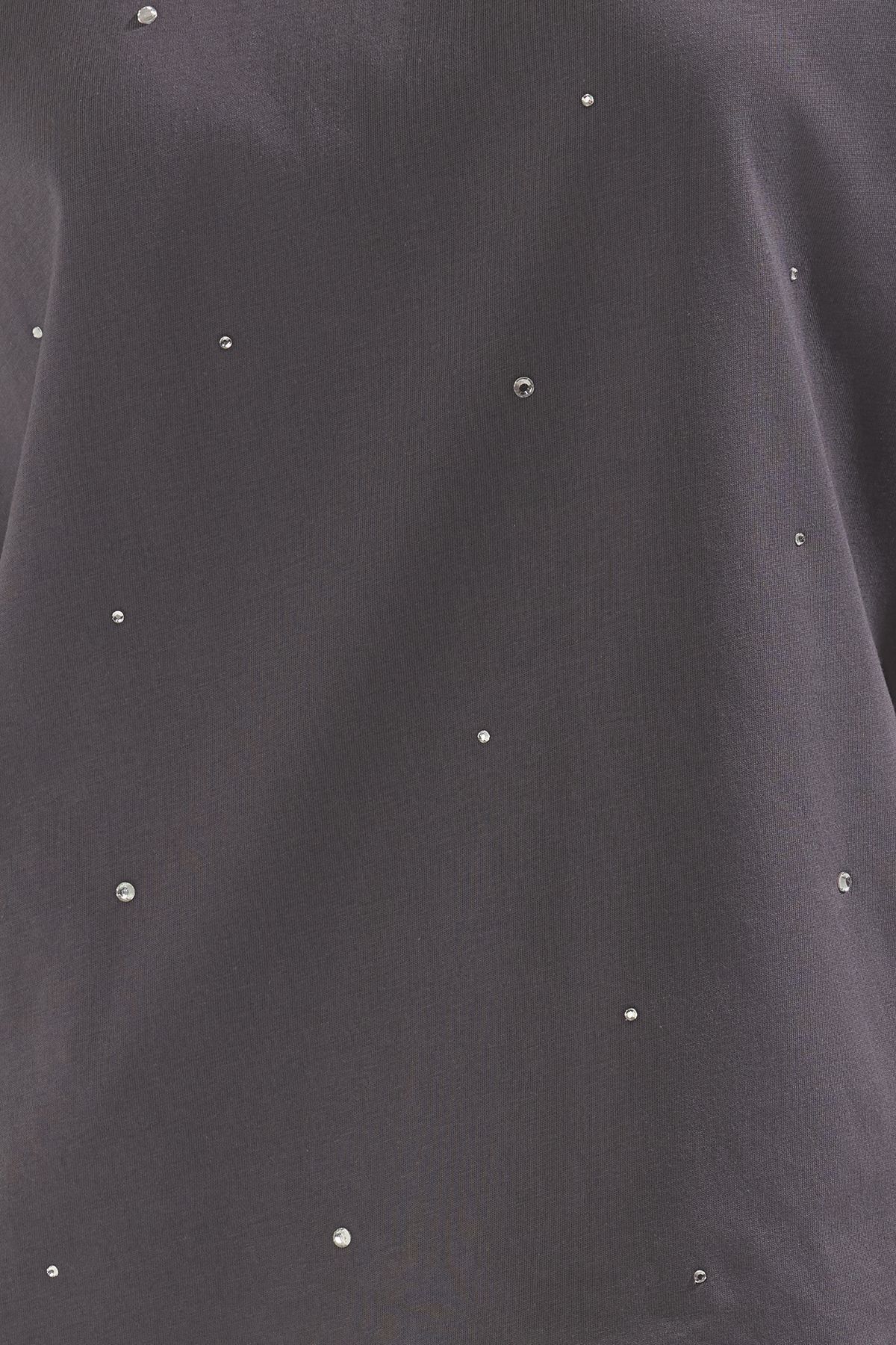 Trendyol Collection-Anthracite 100% Cotton Stone Detailed Relaxed/Wide Relaxed Fit Crew Neck Knitted T-Shirt Twoss23Ts00153 3