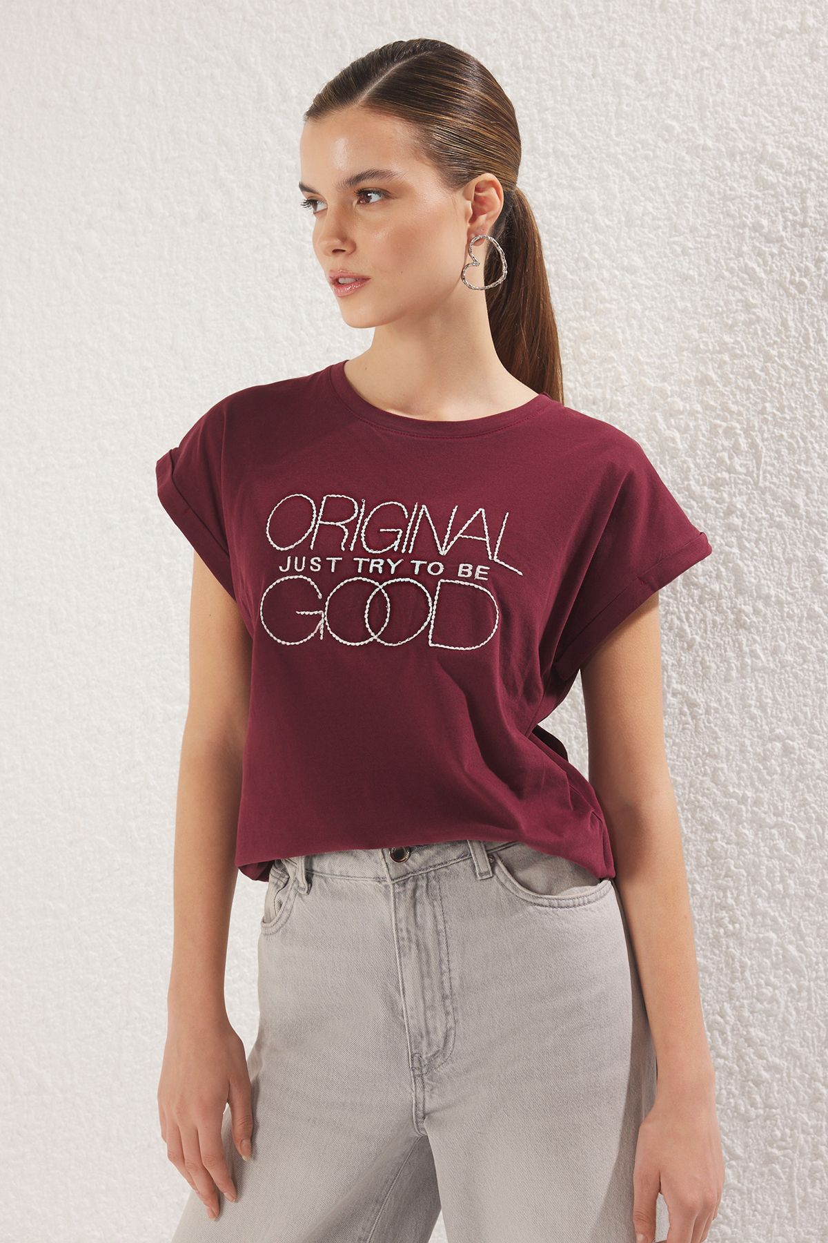 Trendyol Collection-Burgundy Embroidered Slogan T-Shirt - Fitted, Knitted Twoss25Ts00129 1