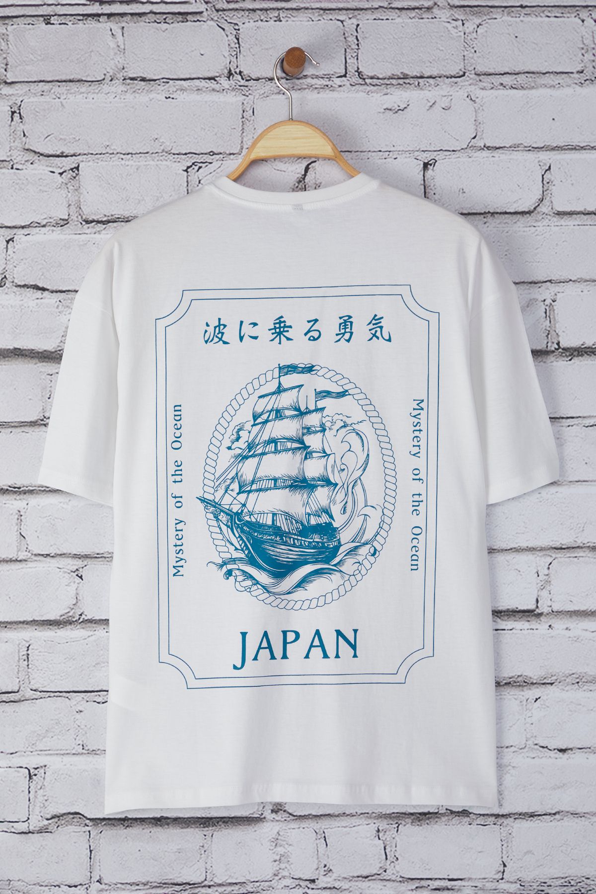 Trendyol Collection-White Oversize/Wide Cut Ship Back Printed 100% Cotton T-Shirt 1