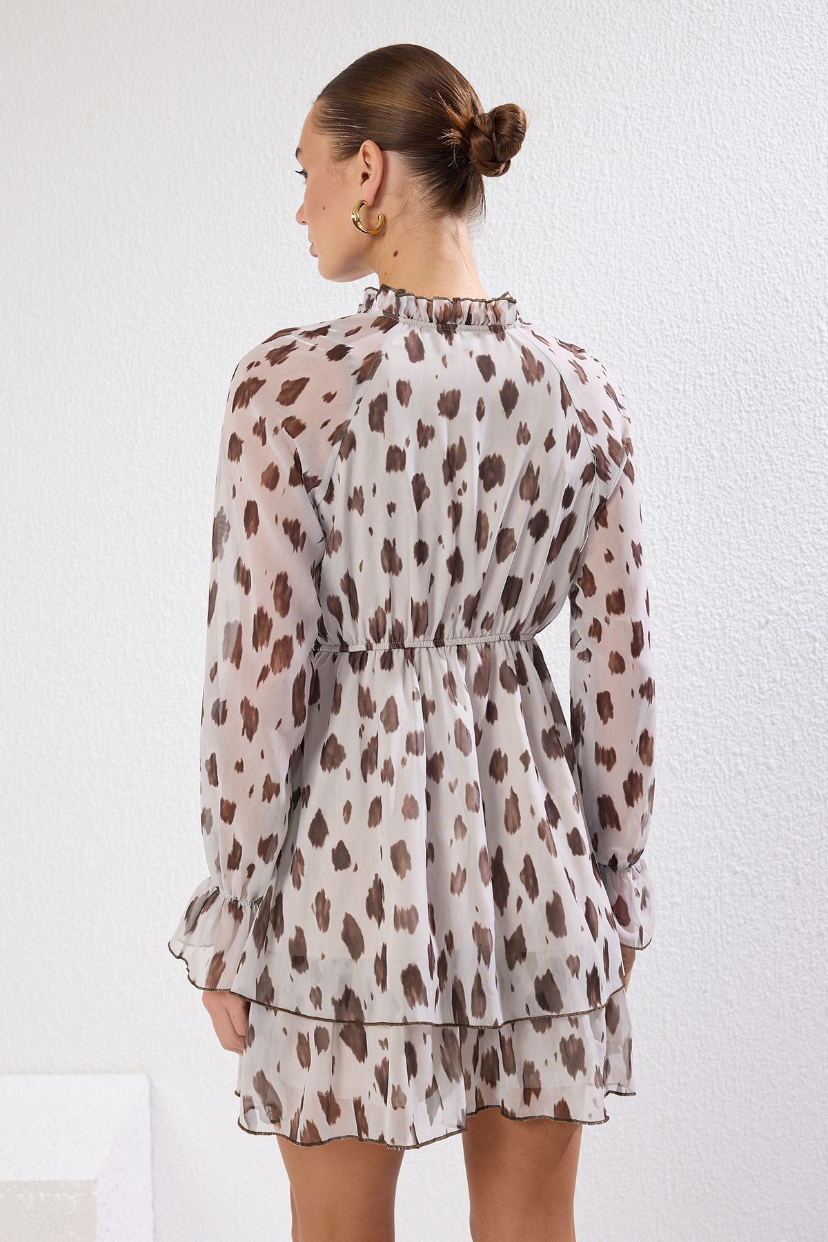 Trendyol Collection-Fusta cu animale în mai multe culori, mini rochie țesătă cu deschidere în talie TWOSS25EL00216 4