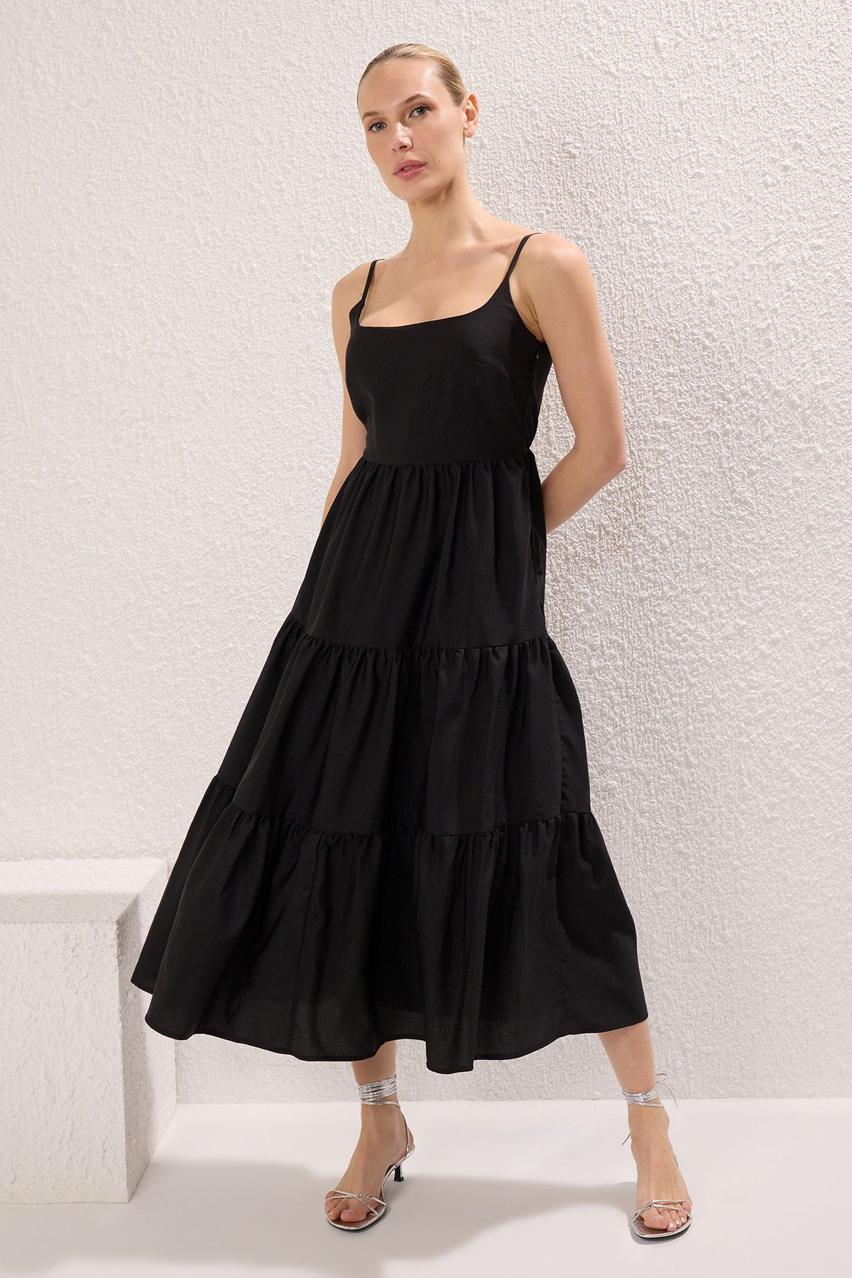 Trendyol Collection Czarna Spódnica Z Rozcięciem W Talii, Bawełniana, Maxi, Tkana Sukienka Twoss24el00386 Kobieta - 38