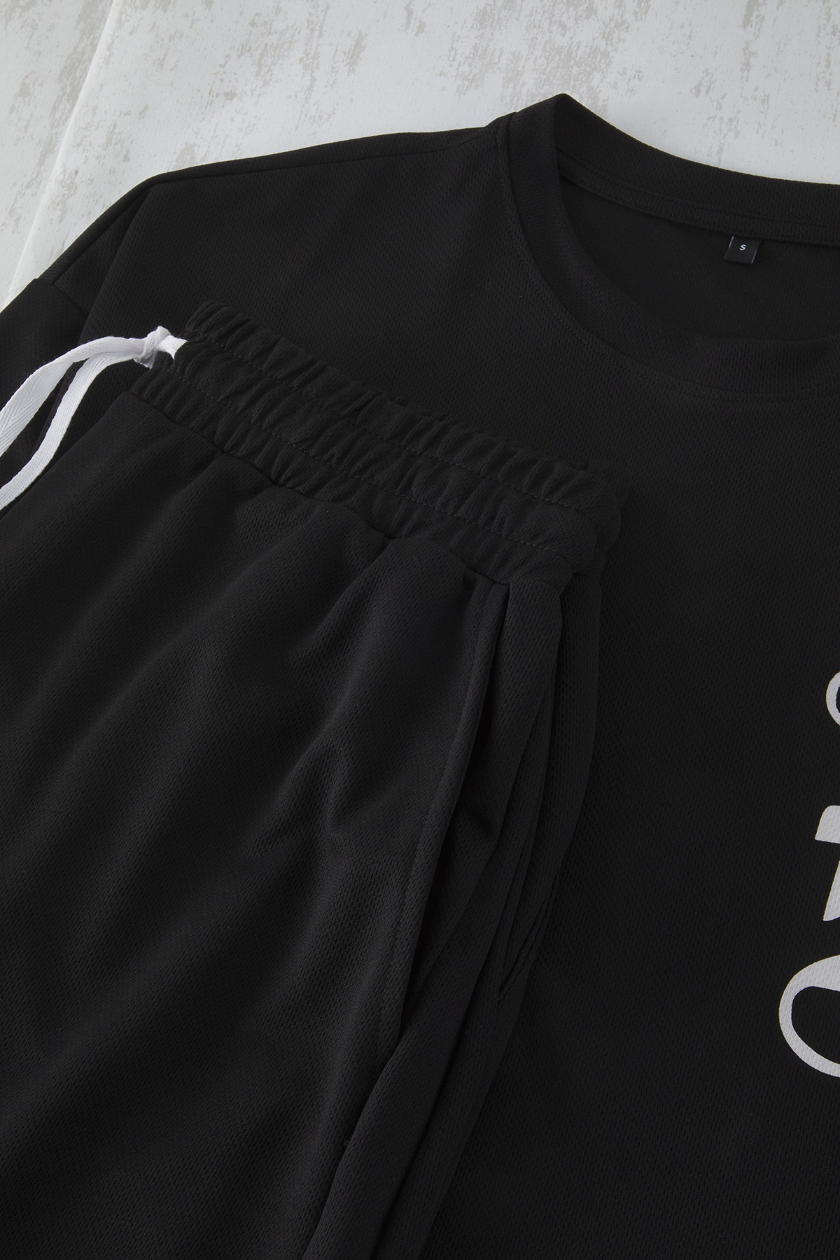 Trendyol Collection-Σετ αθλητική φόρμα με θέμα το Black College Oversize/Wide Cut Jersey Fabric TMNSS25EM00005 4