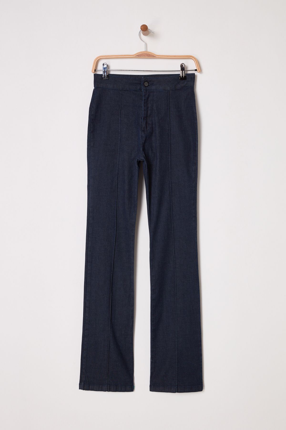 Trendyol Collection Ciemnoniebieskie Jeansy Z Wysokim Stanem I Przeszyciami, Rozkloszowane Twoss25je00012 Kobieta - 38