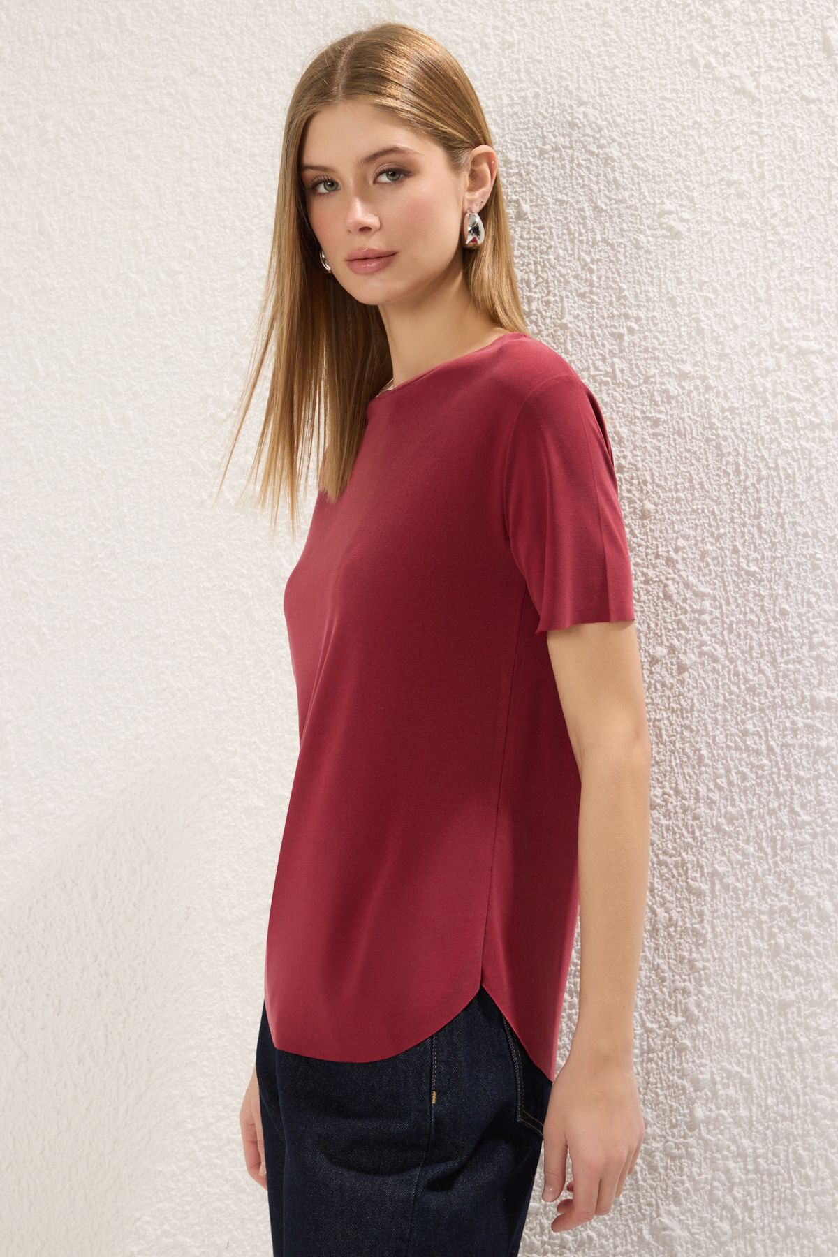 Trendyol Collection-Burgundy Modal Fabric - Wide Cut Knitted T-Shirt Twoss25Ts00124 1