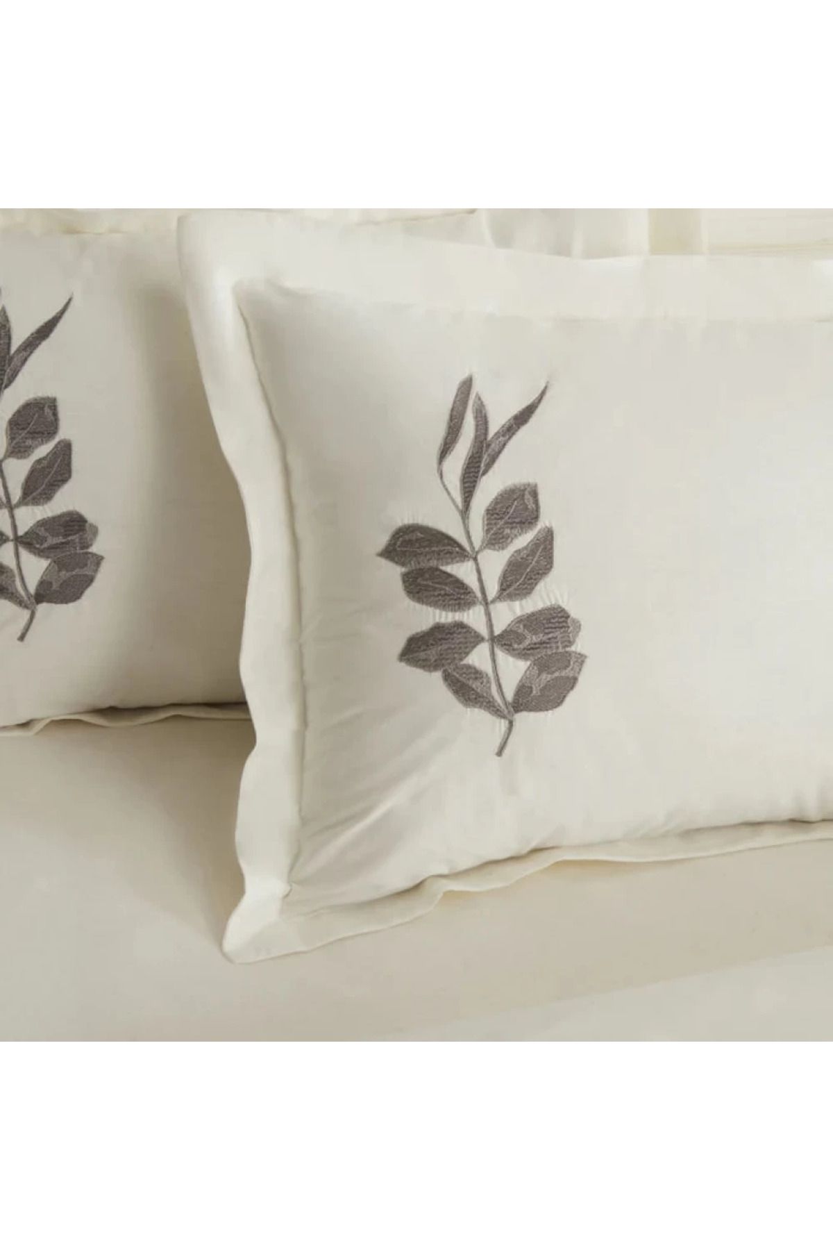 Karaca-Home Gardenia 8-teiliges Hochzeitsset Anthrazit 8