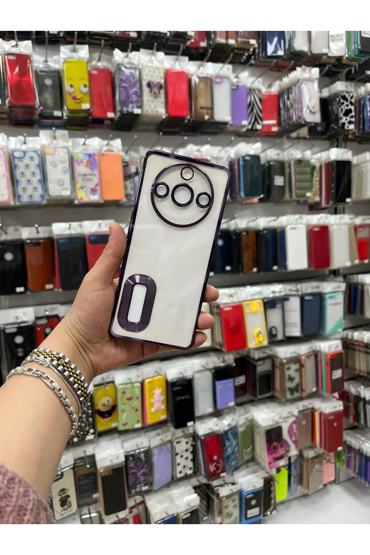 TECNOTREND REALME 11 PRO Kamera Korumalı KILIF Logo Gösteren Omega Kapak