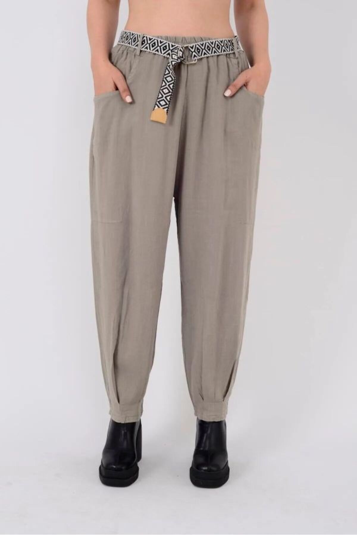 GÜLDEN KATRAN-Linen Pant with Belt Detail 4