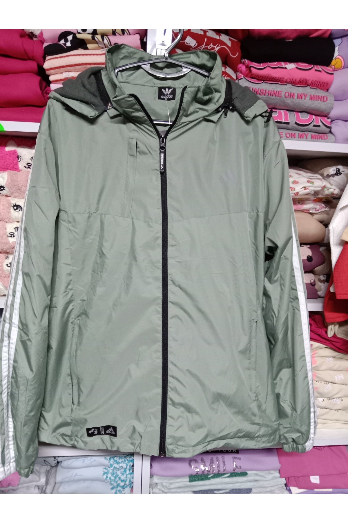 کاپشن  TYC3T96Z4N173911753261222