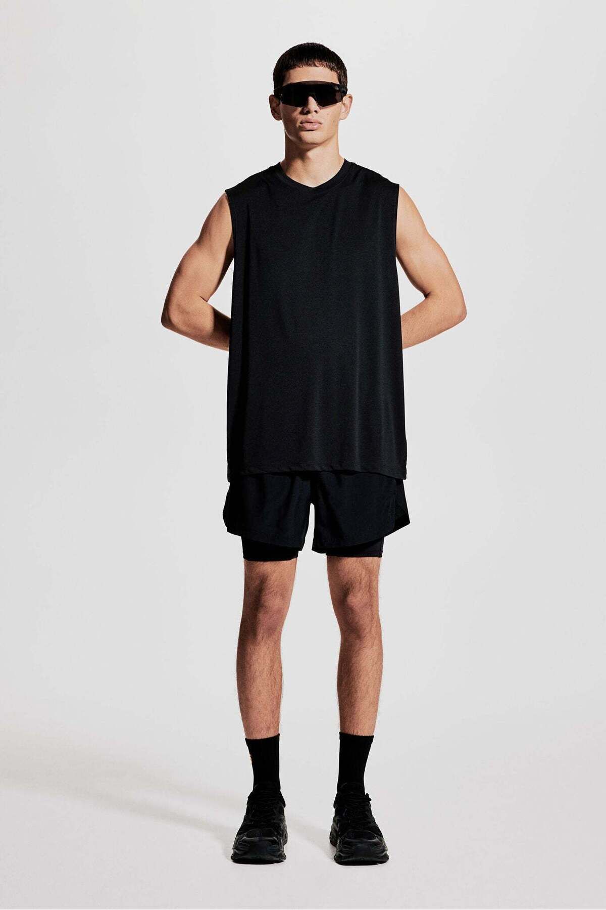 H&M-DryMove™ Sports vest top 3