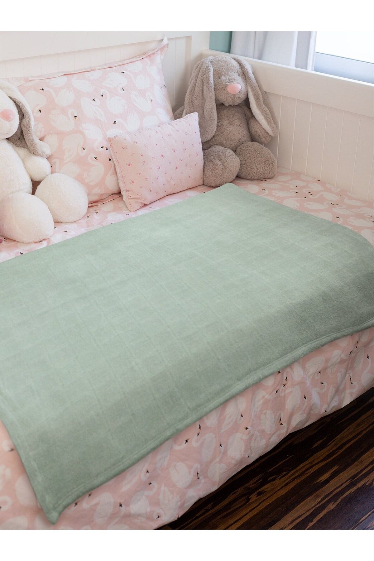 FabricLoom Soft and Lightweight Double Gauze Muslin Fabric - 100% Cotton - Safe for Babies, Perfect for DIY and fotoğrafı 7 (önizleme)