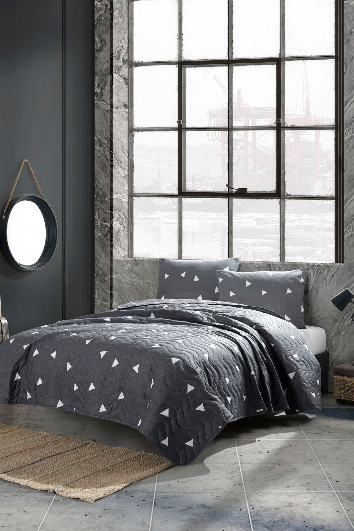 Eponj Home-Double Gray Quilted Bedspread Set 2