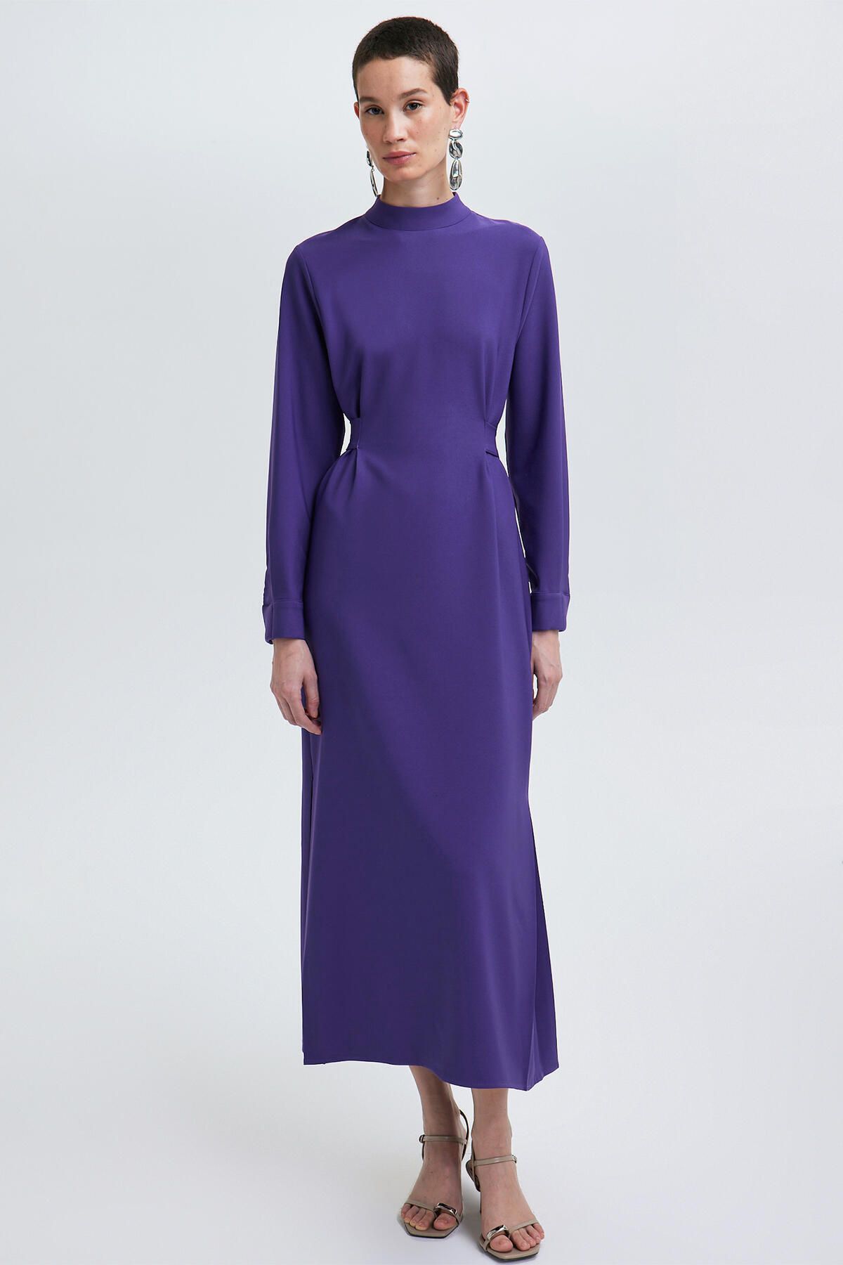 Touché Privé-Kreppkleid – Design mit Taillengürtel 1