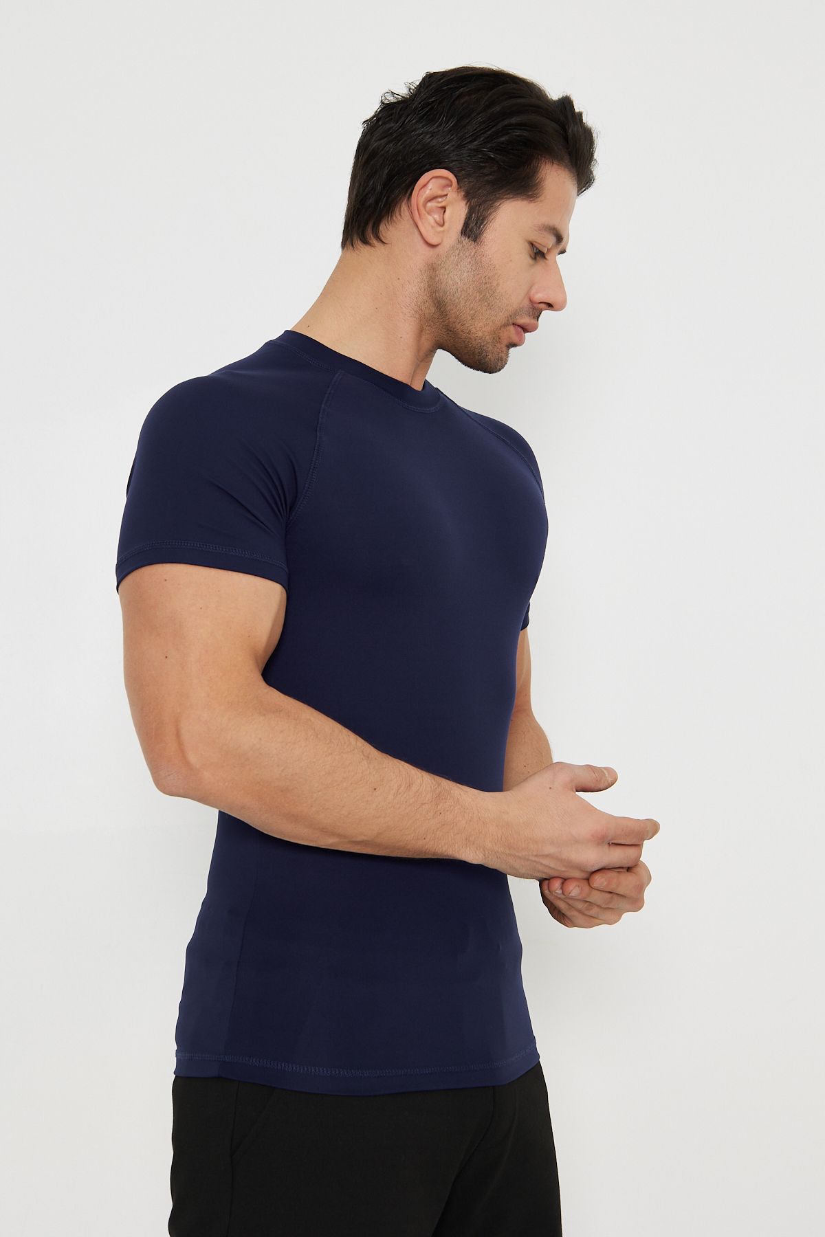 WUCHT-Men's Navy Blue Sleeves Slim Fit Compression Gym Fitness Sports T-Shirt 3