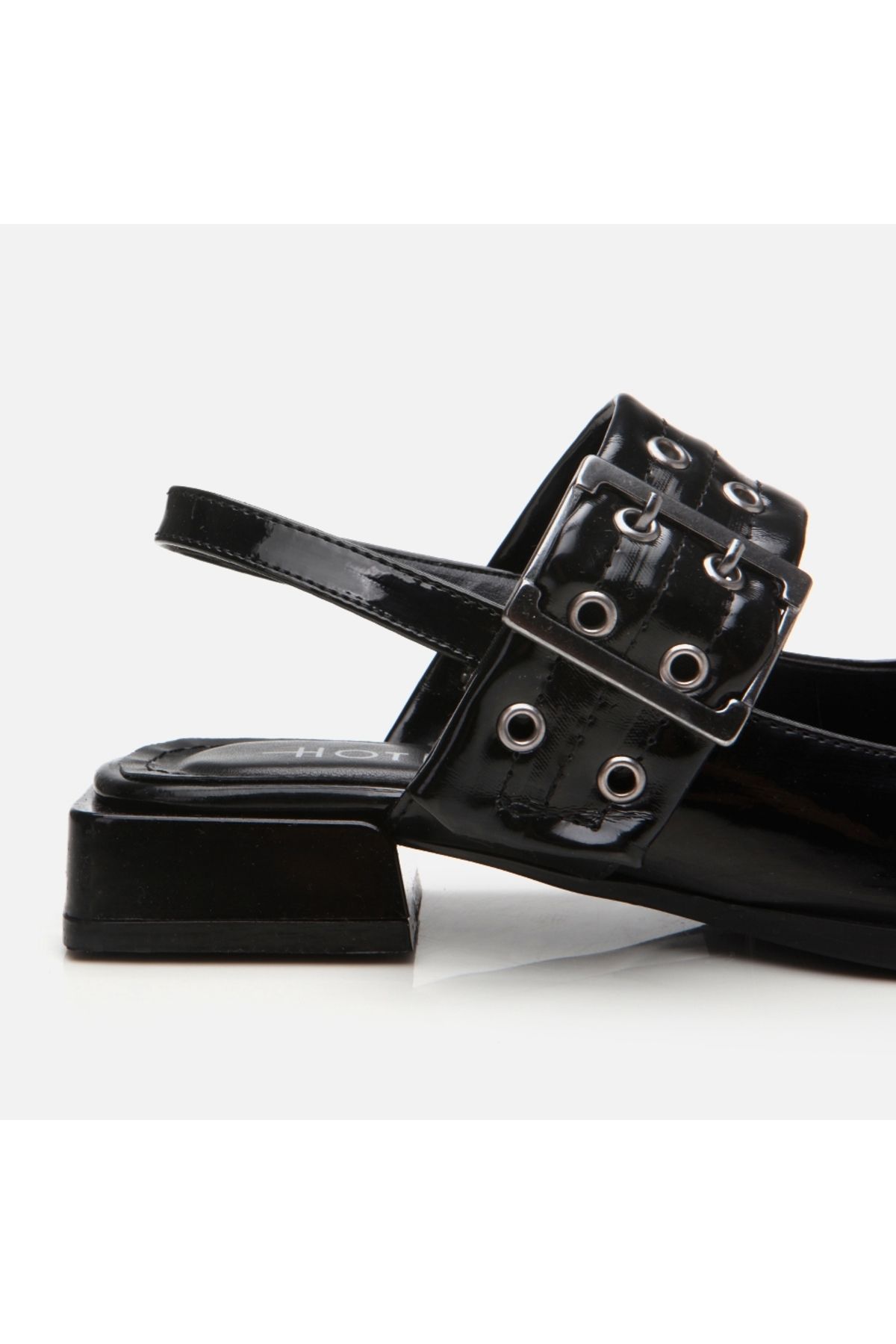 Hotiç-Black Women's Belted Ballerinas 3