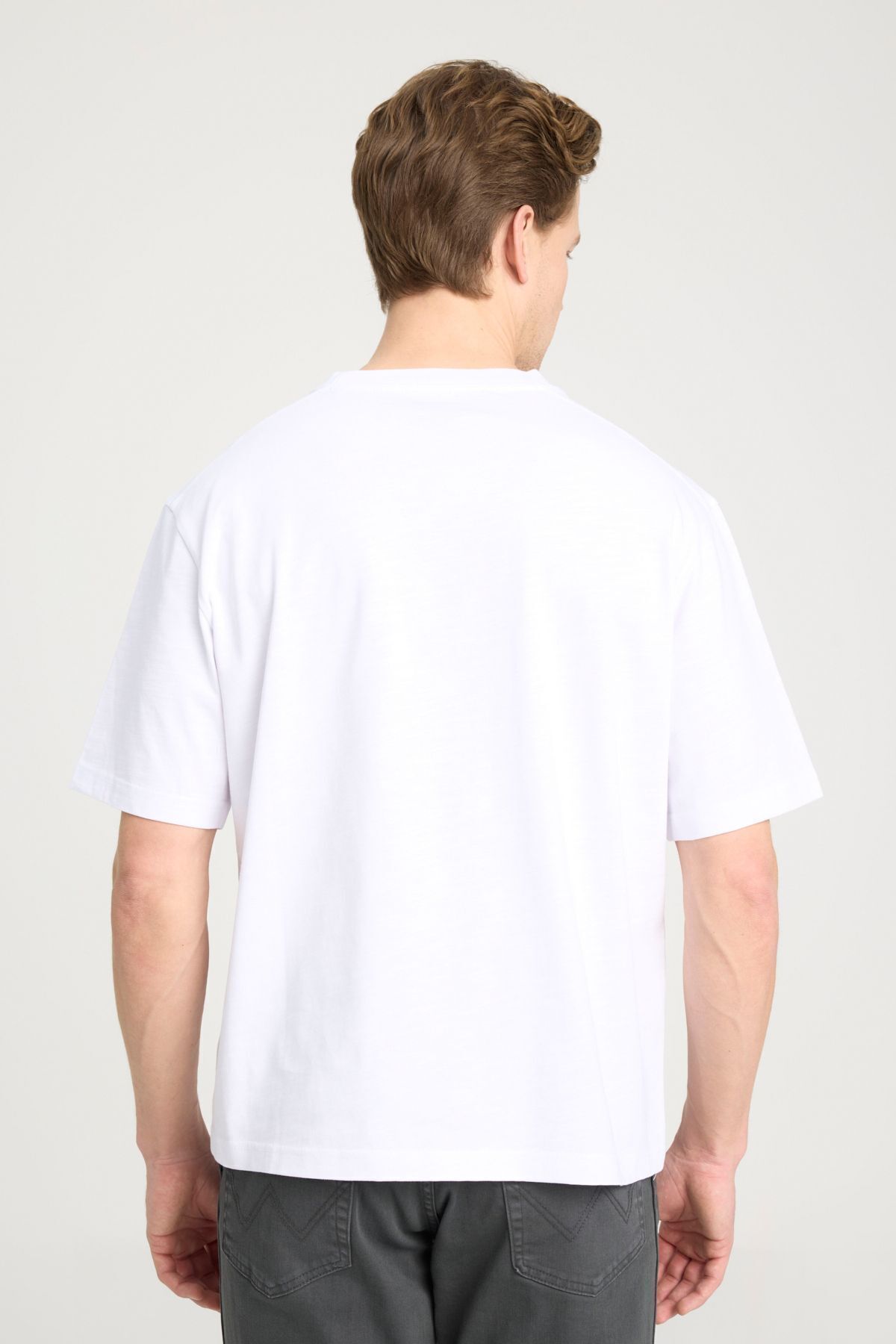 تی شرت سفید مردانه به طور منظم مناسب گردن دوچرخه برش طبیعی 100 ٪ پنبه T Shirt Wrangler