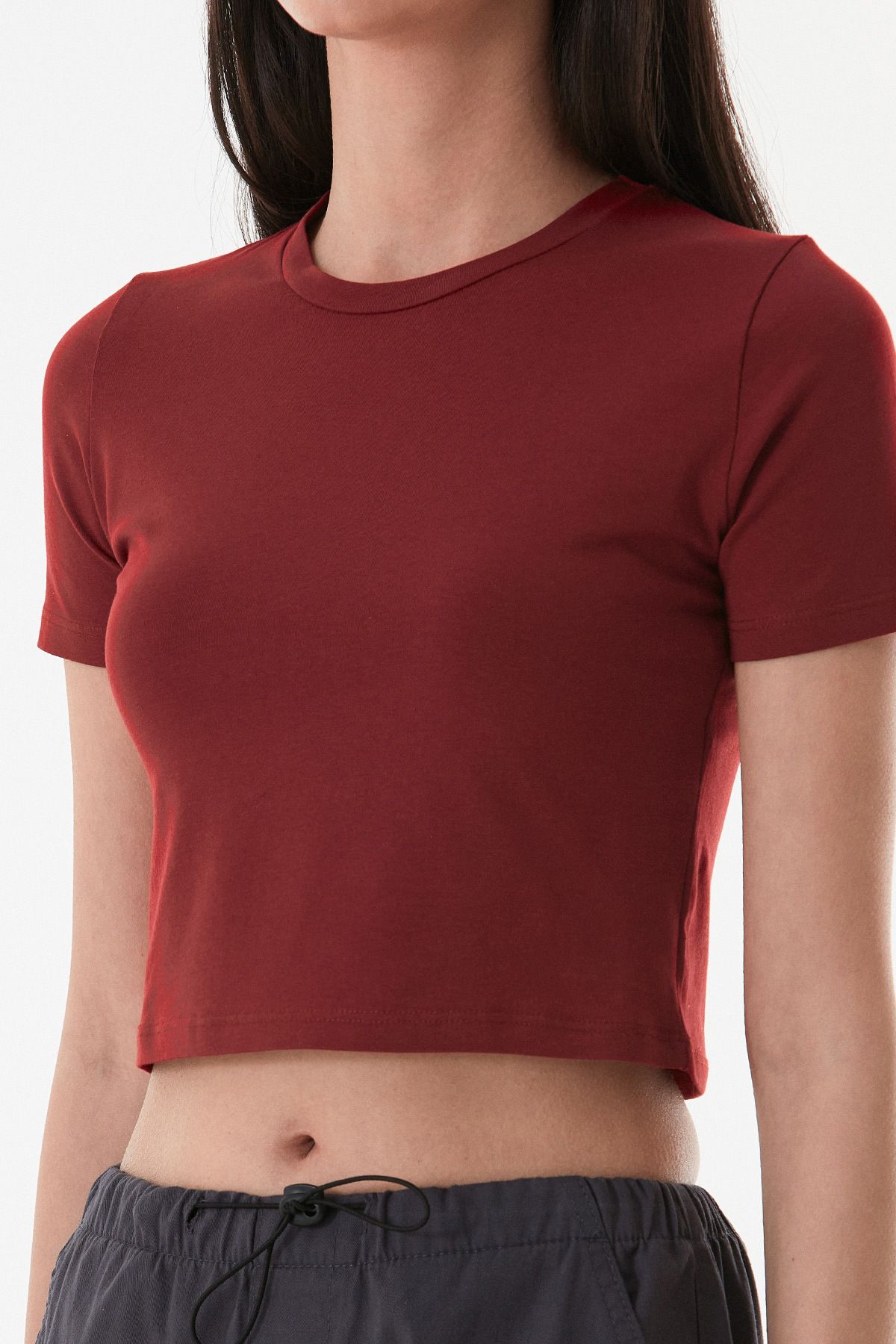 Fulla Moda-Basic Crew Neck Crop T-Shirt 7