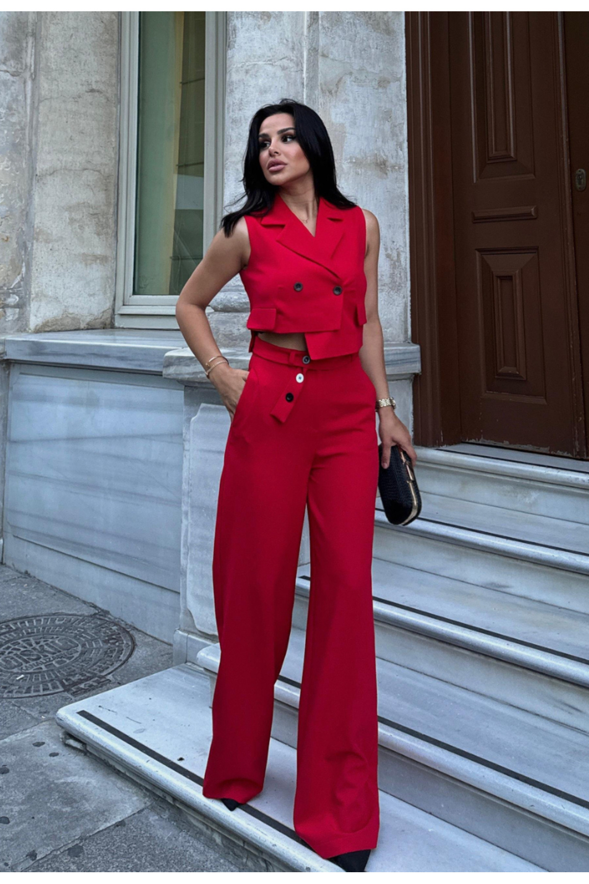 pembekurdelem-Set roșu de vestă și pantaloni asimetric pentru femei 4