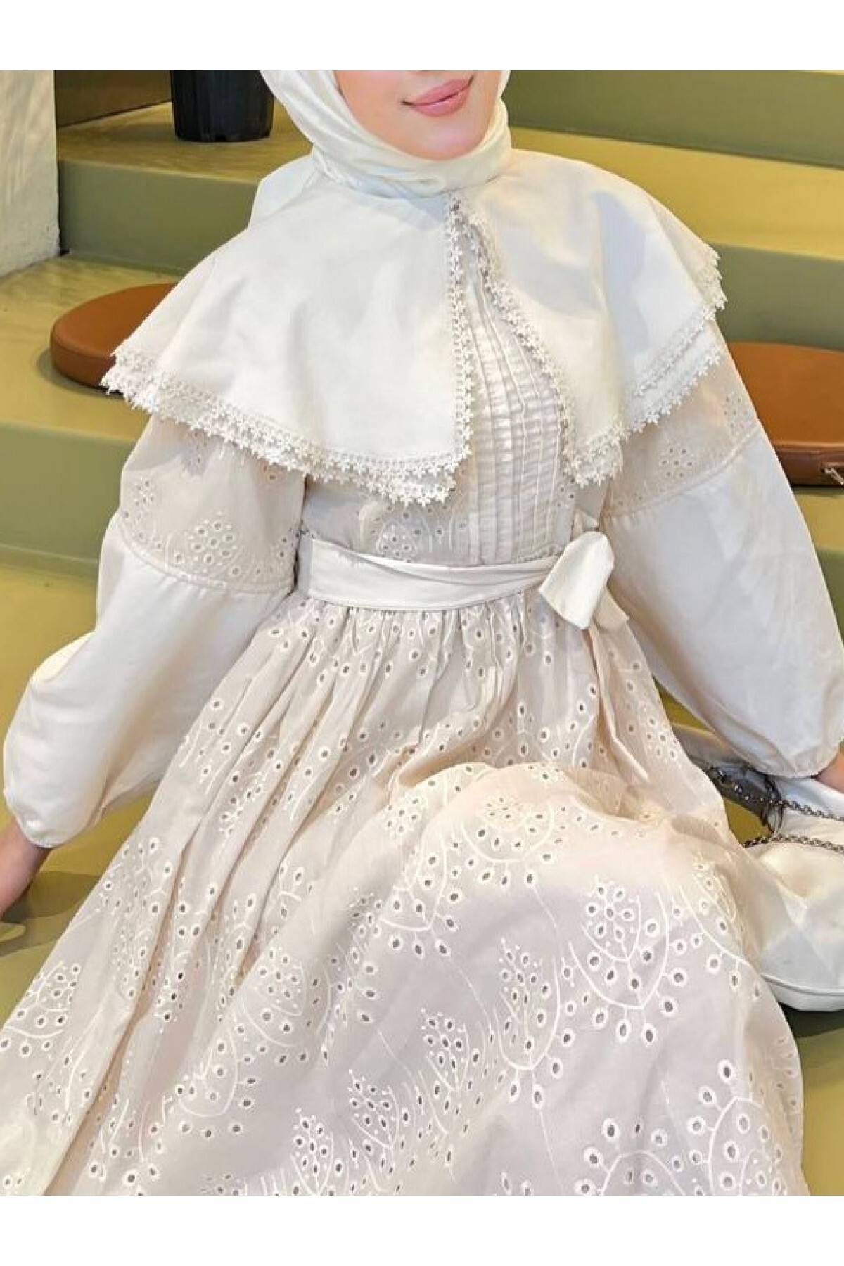 Modamorfo  Pelerin Yaka Dantel Detaylı Elbise -Bej - Görsel 4