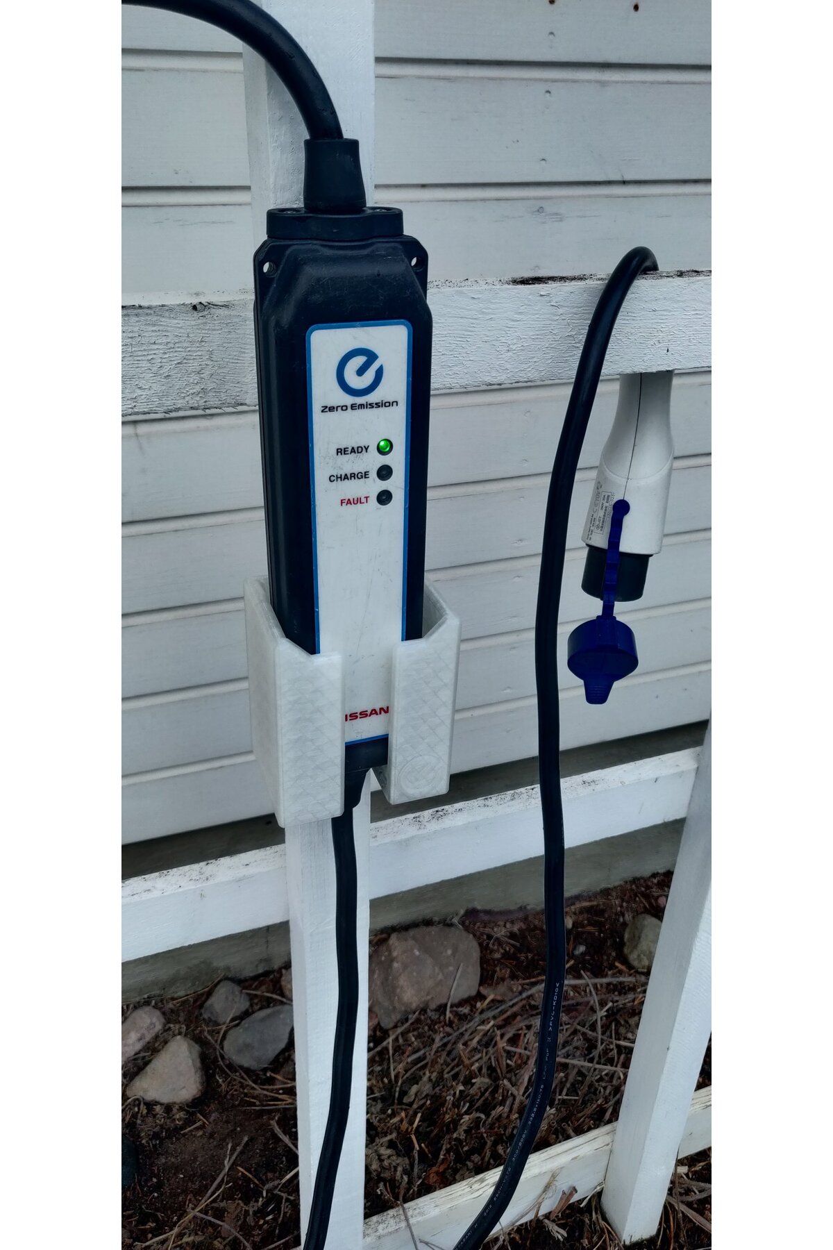 Lucest Nissan Leaf EV şarj cihazı duvara montaj aparatı T4209577
