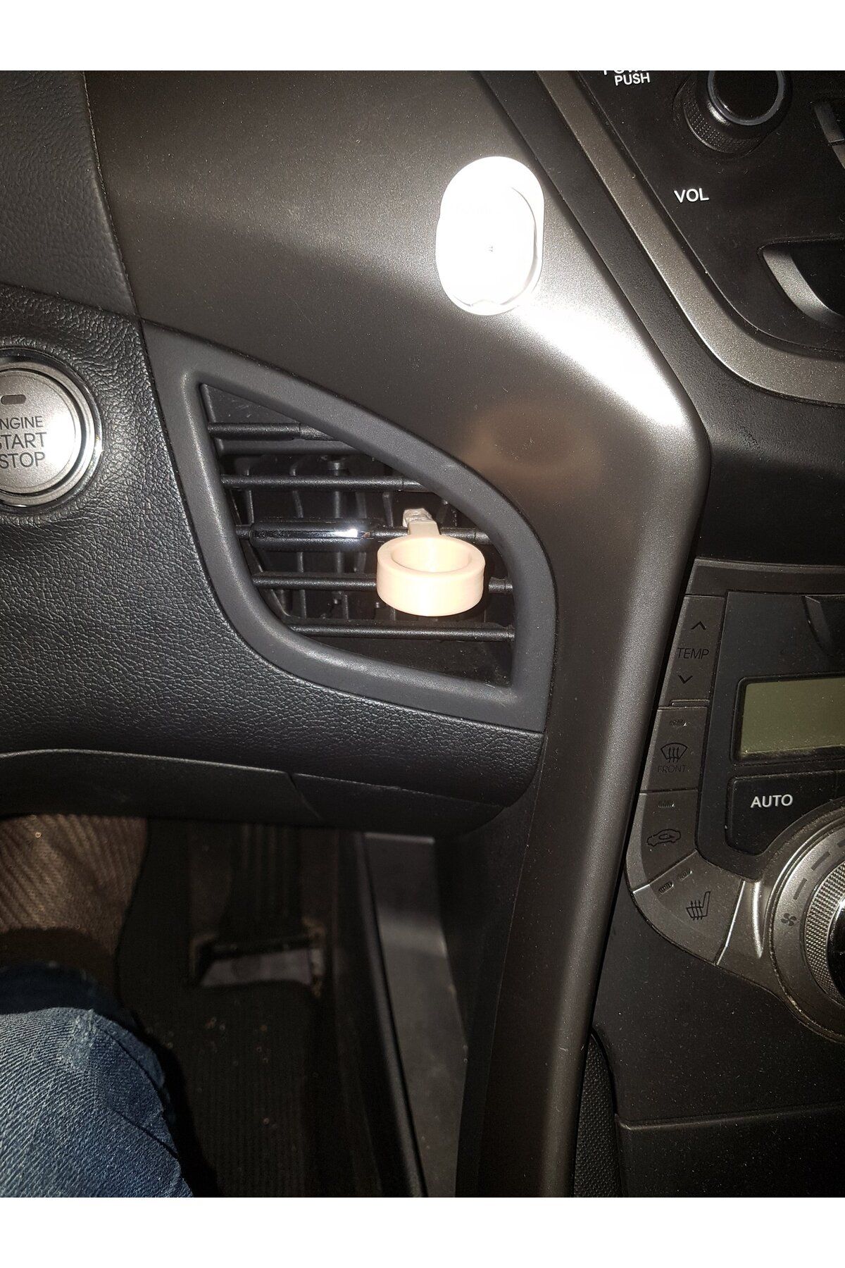 Lucest AVANTE OF HYUNDAI İÇİN GÖZLÜK MONTAJI-HAVALANDIRMA TUTUCU T3188737