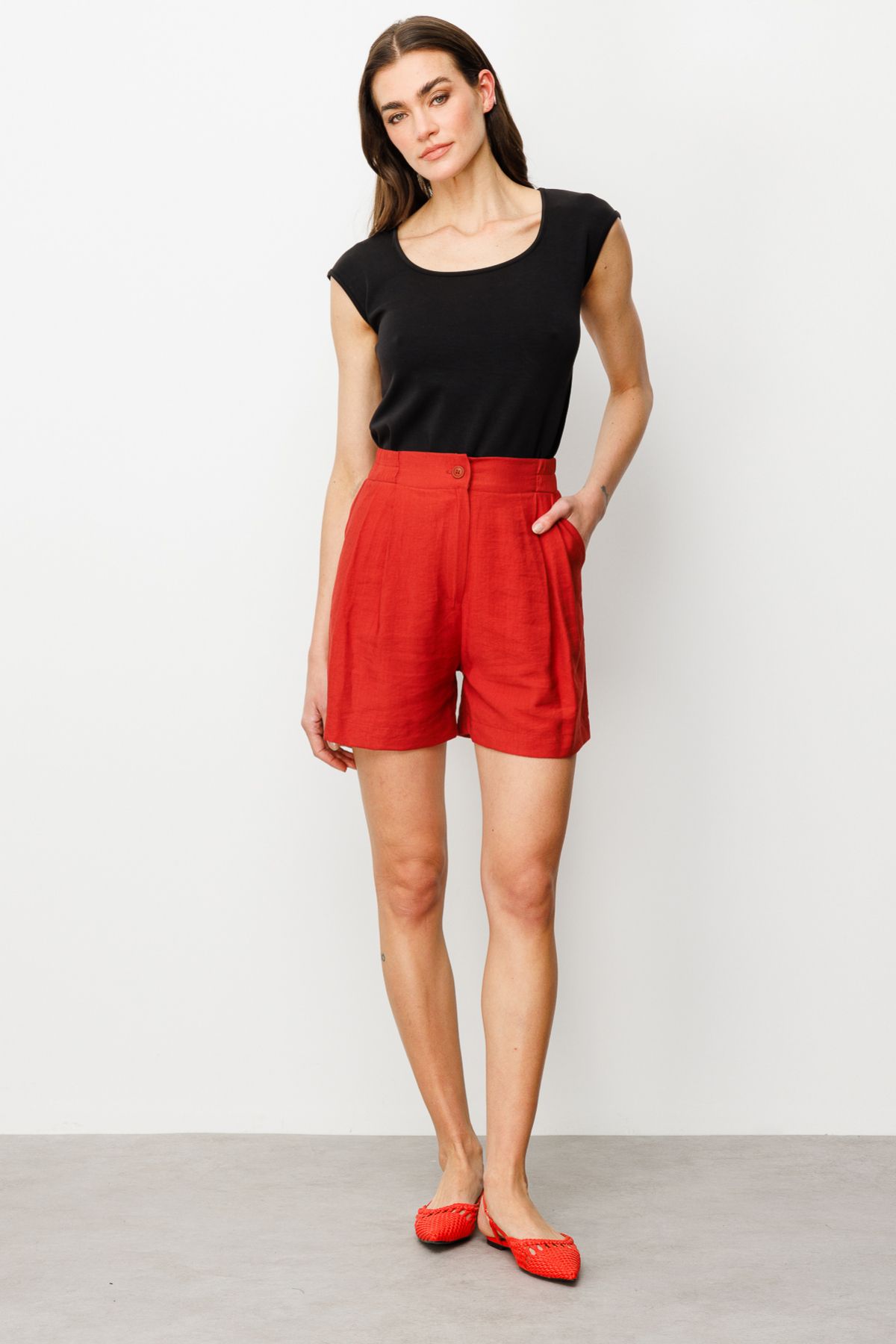 ON-Elastic Waist Shorts 3