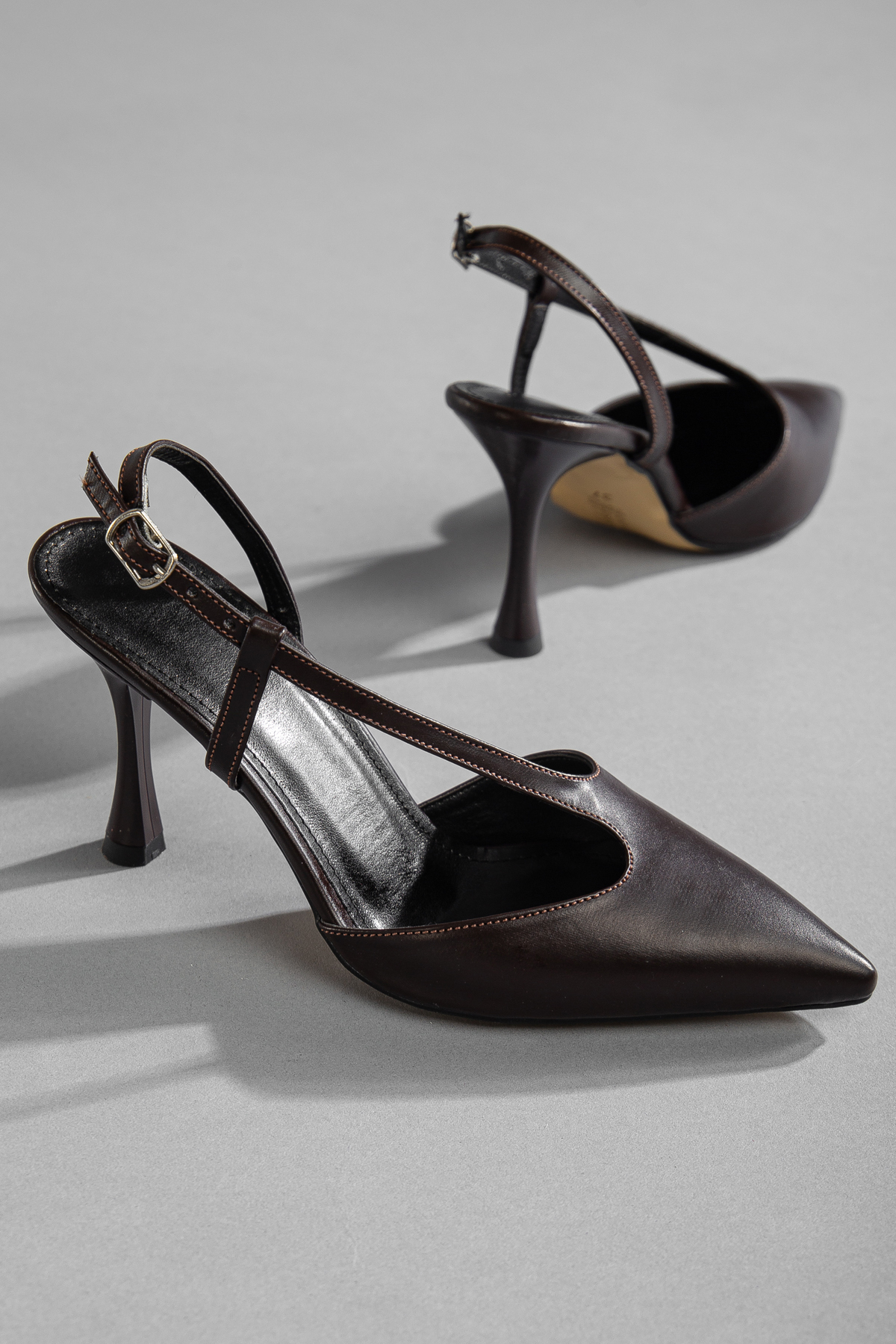 camaiore  Kadın Acı Kahve Renk Deri Klasik Topuklu Ayakkabı Sivri Burun - Görsel 7