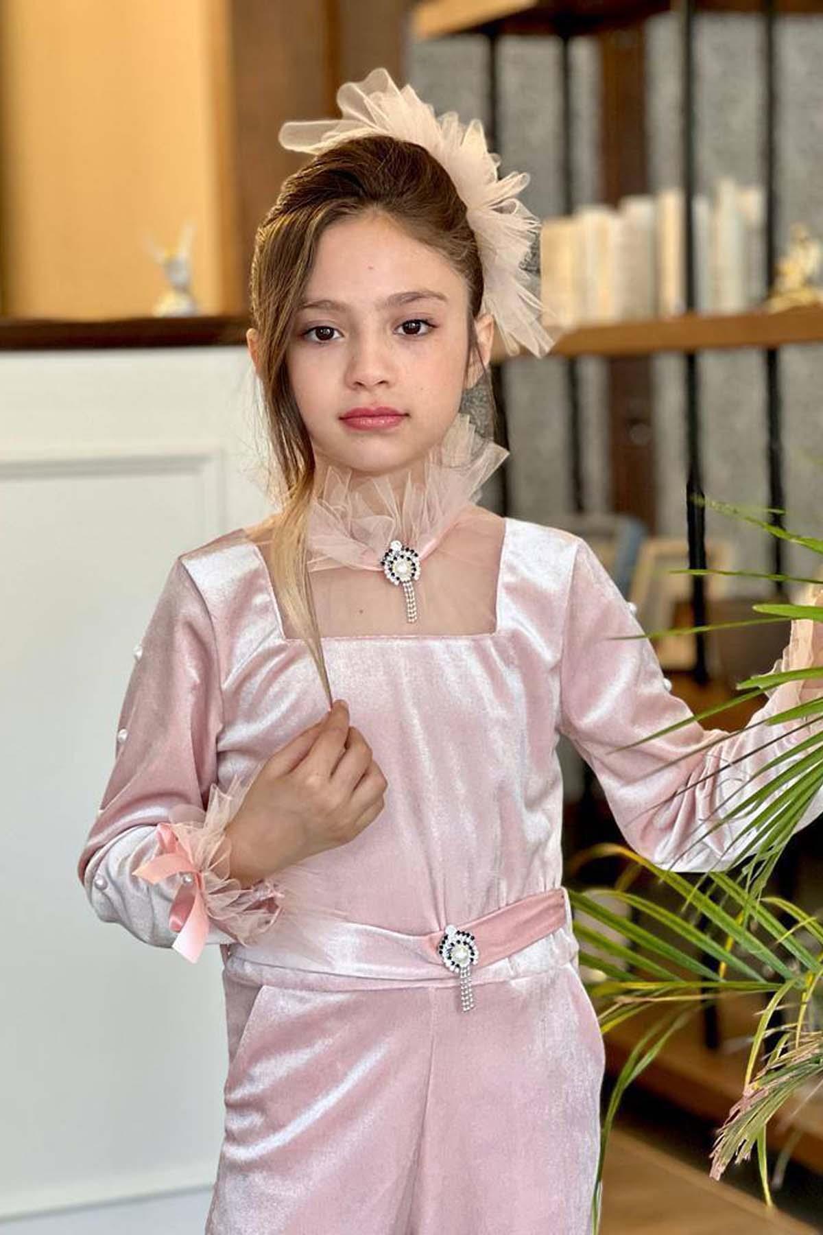 Riccotarz-Girl's Sleeves Pearl Embroidered Collar Tulle Detail Square Collar Velvet Powder Jumpsuit 3