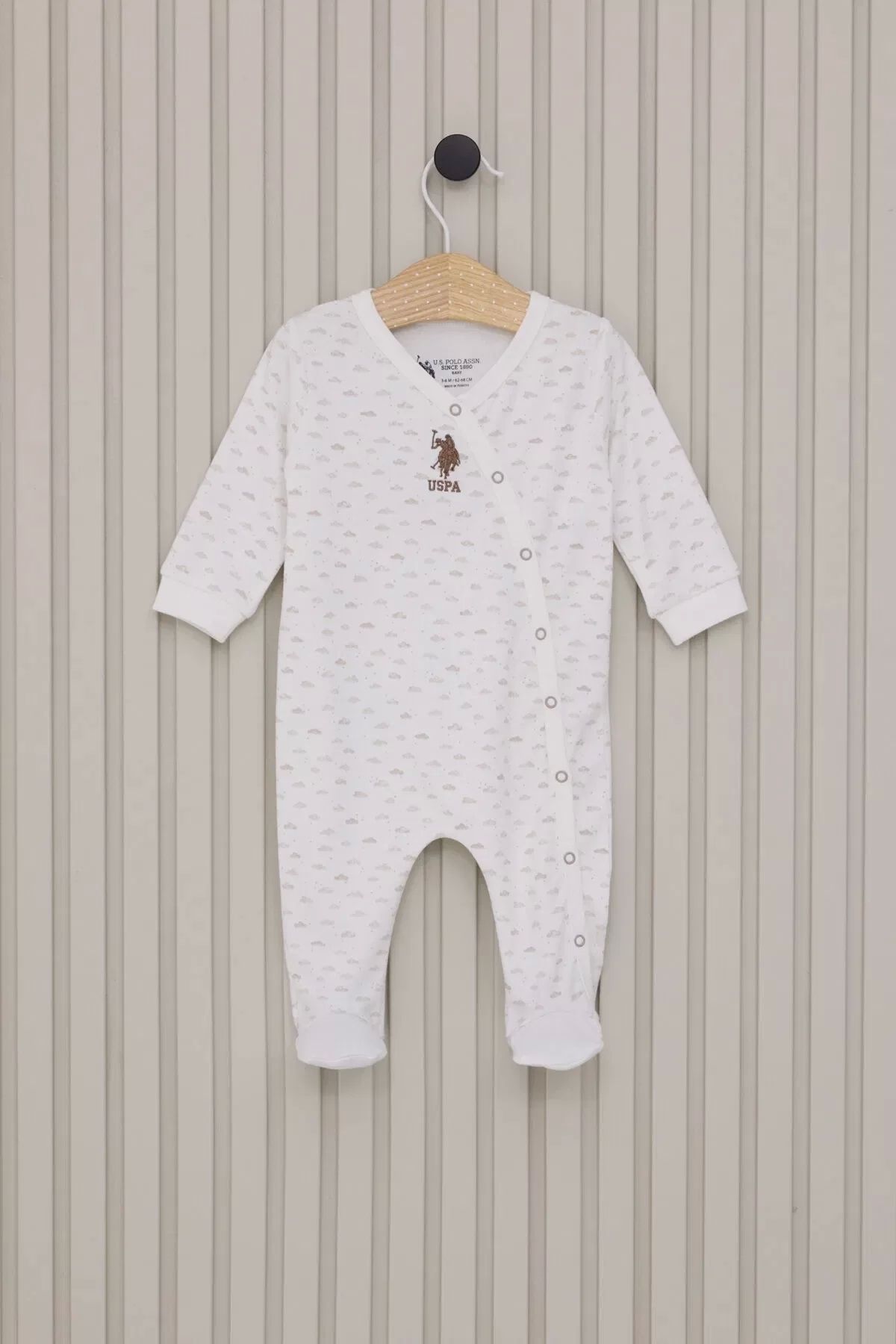 feminight-Baby Boy Cream Jumpsuit - with Booties 1