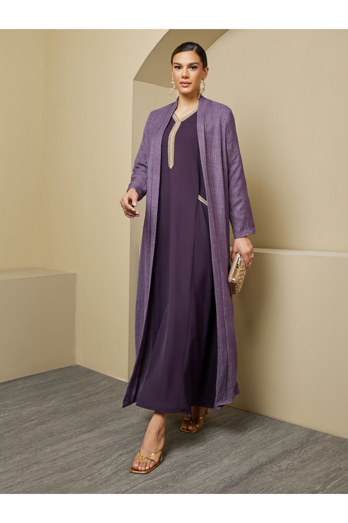 Styli-Front Open A-Line Abaya 1